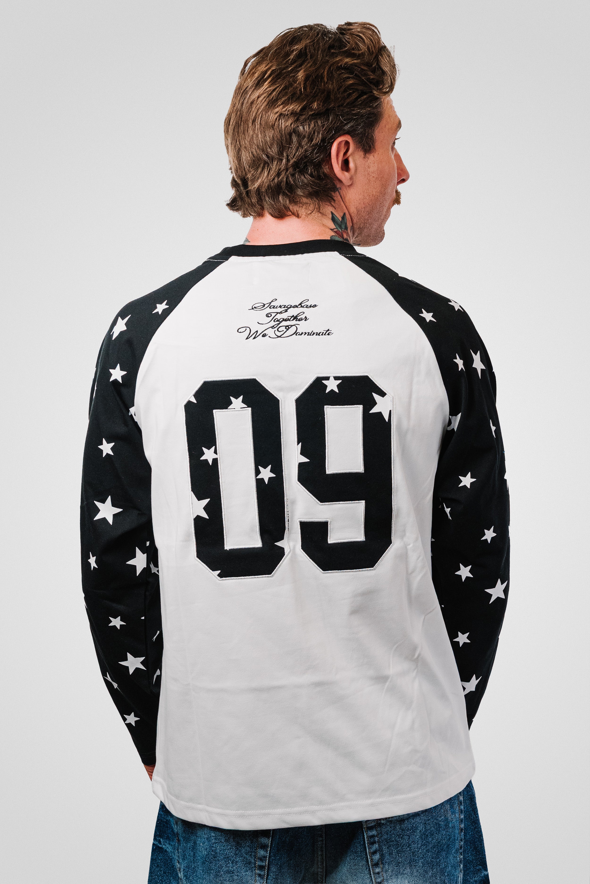 09 SLEEVE STAR LONGSLEEVE BLACK - Shoebuya Design