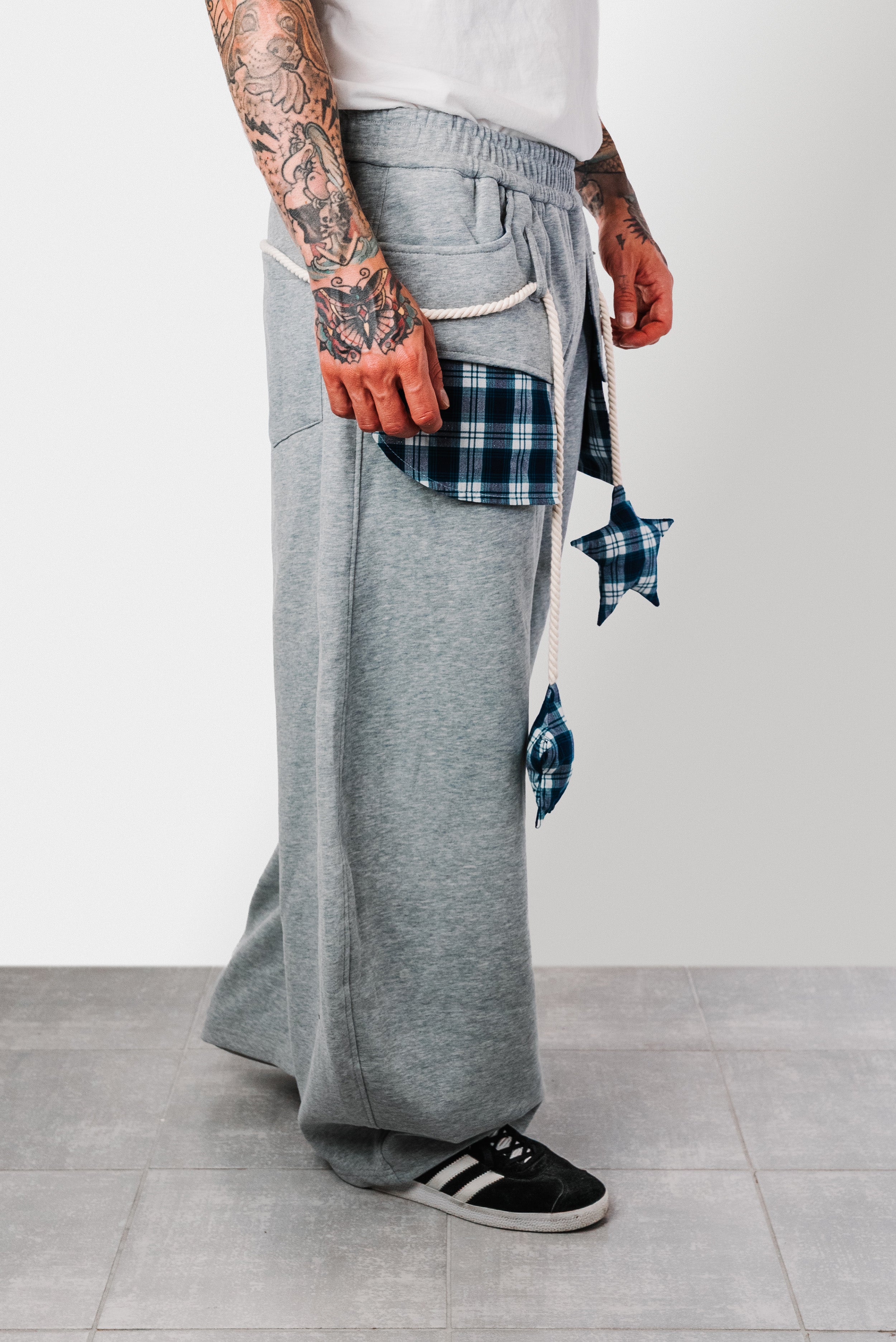 ROPE CHECKED STAR GREY SUMMER TRACKPANTS - Shoebuya Brand