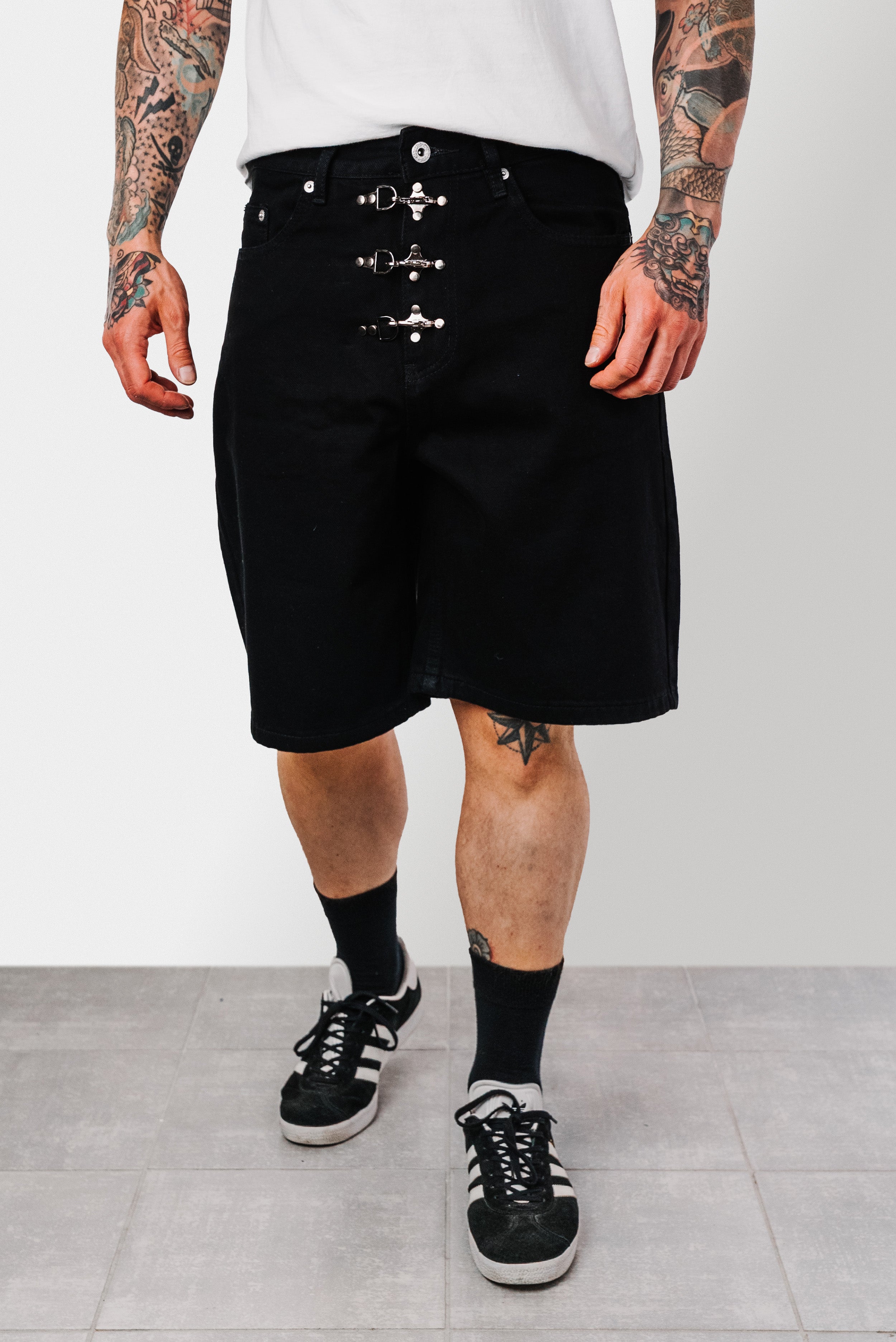 BLACK CARABINER DENIM SHORTS - Shoebuya Design