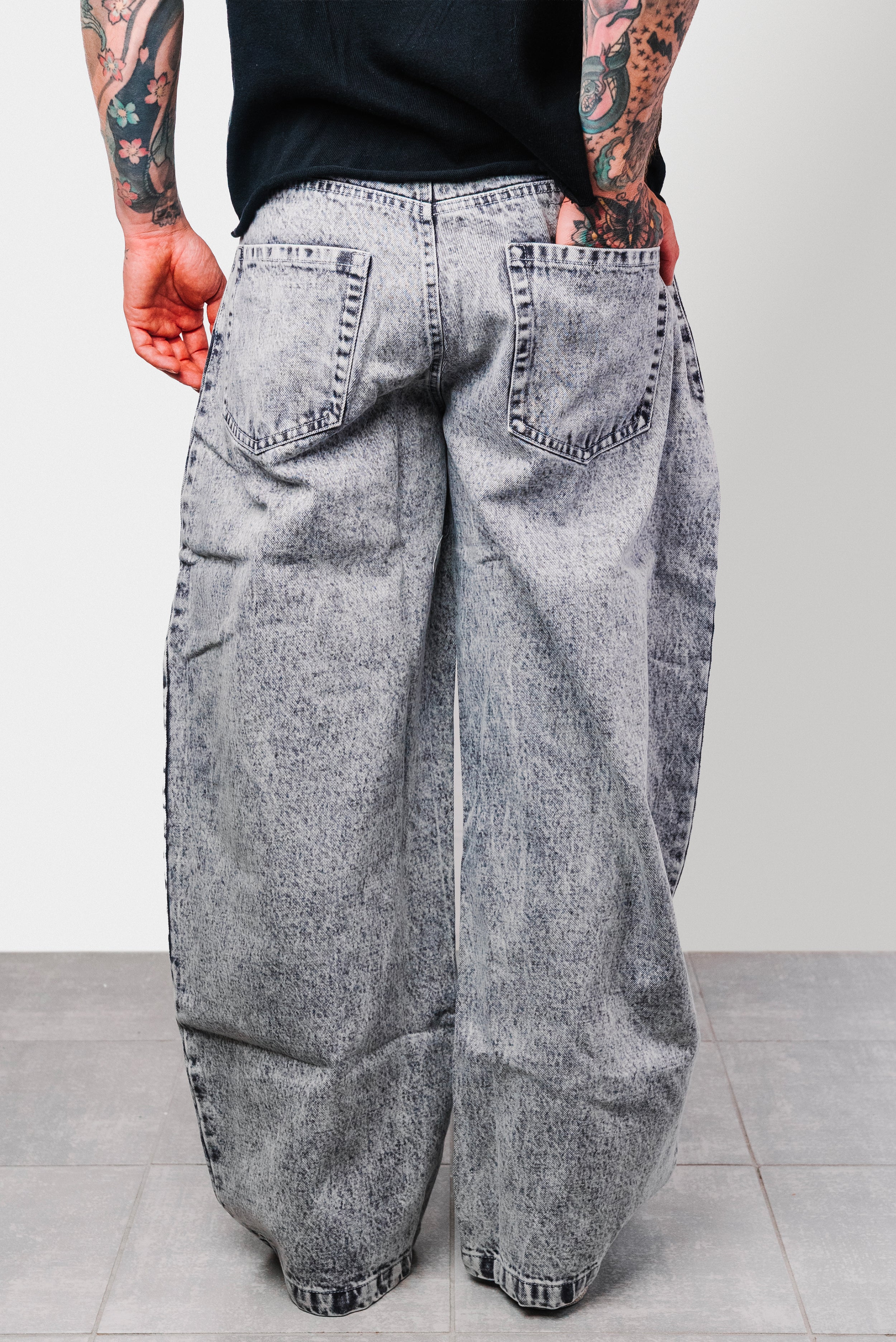 CLASSIC BAGGY GREY JEANS - Replacement Brand