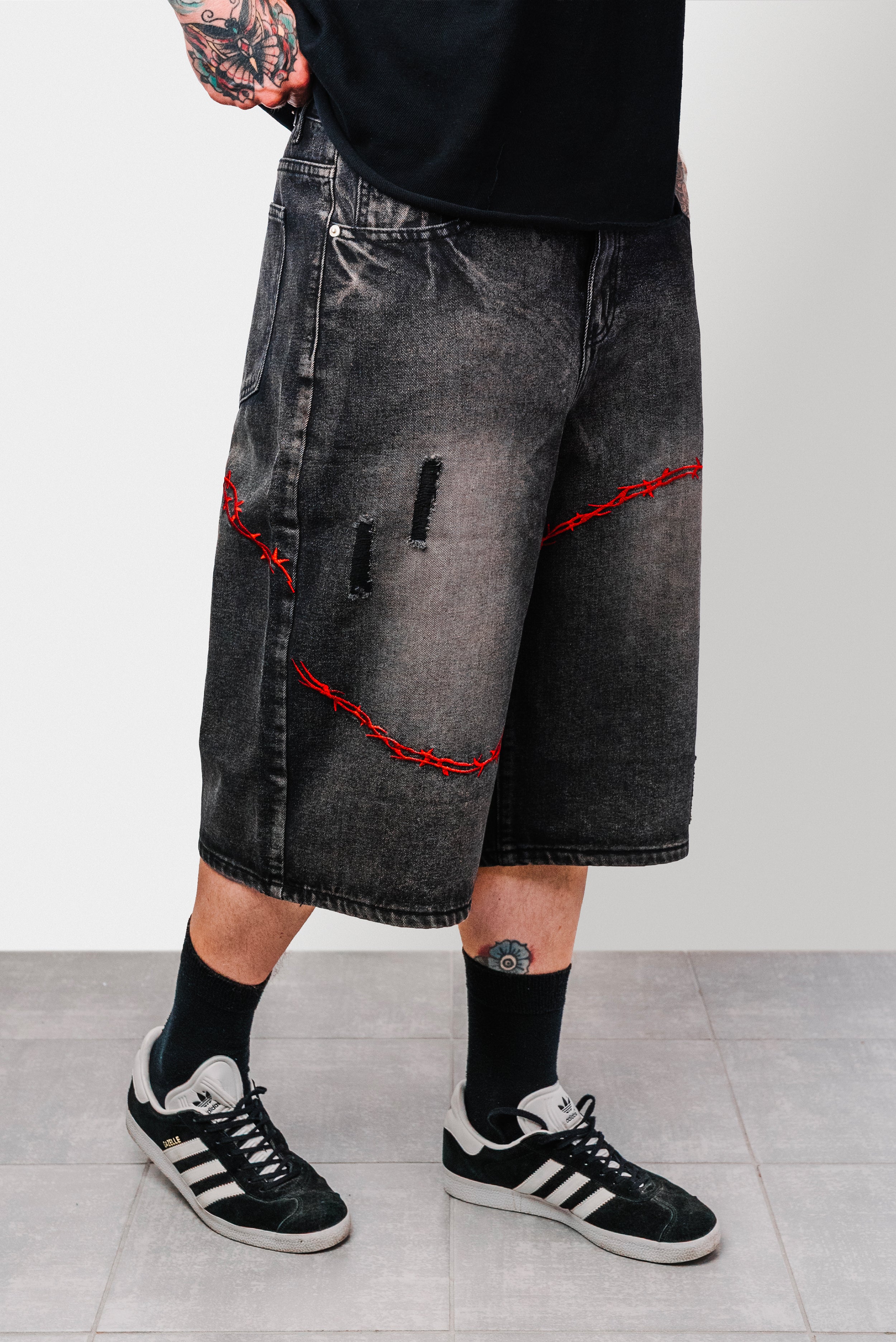 BARBED WILE WASHED BLACK DENIM JORTS - Shoebuya Design