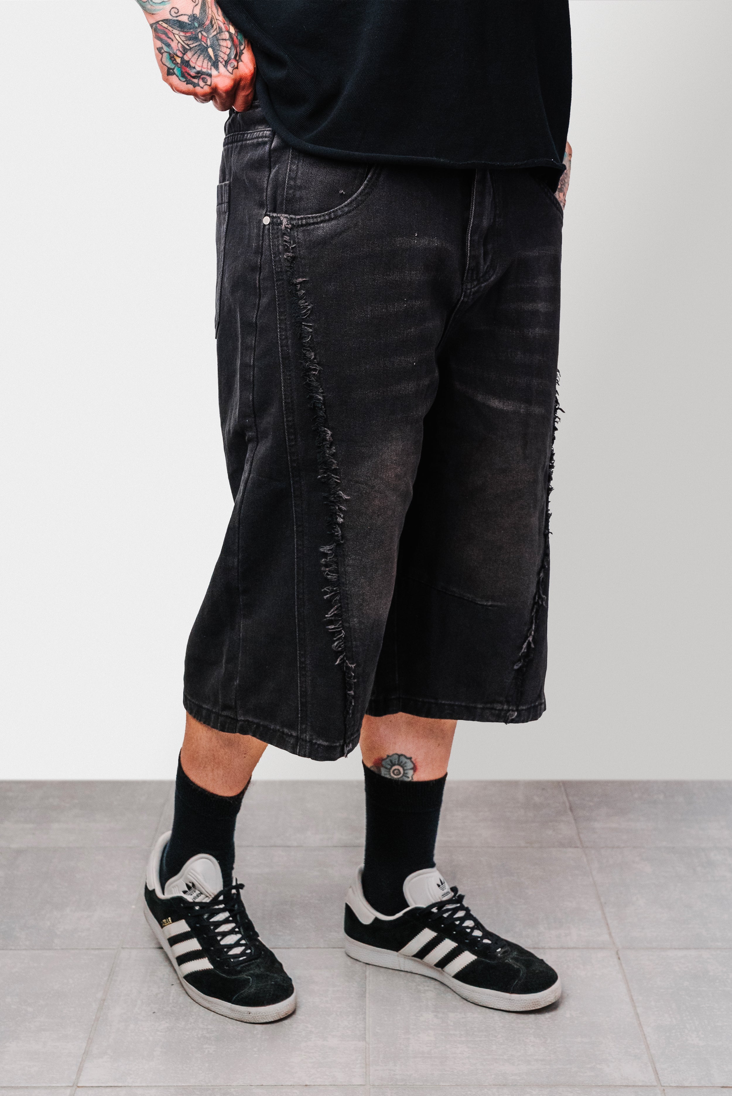 BEI WASHED BLACK JORTS - Shoebuya Design