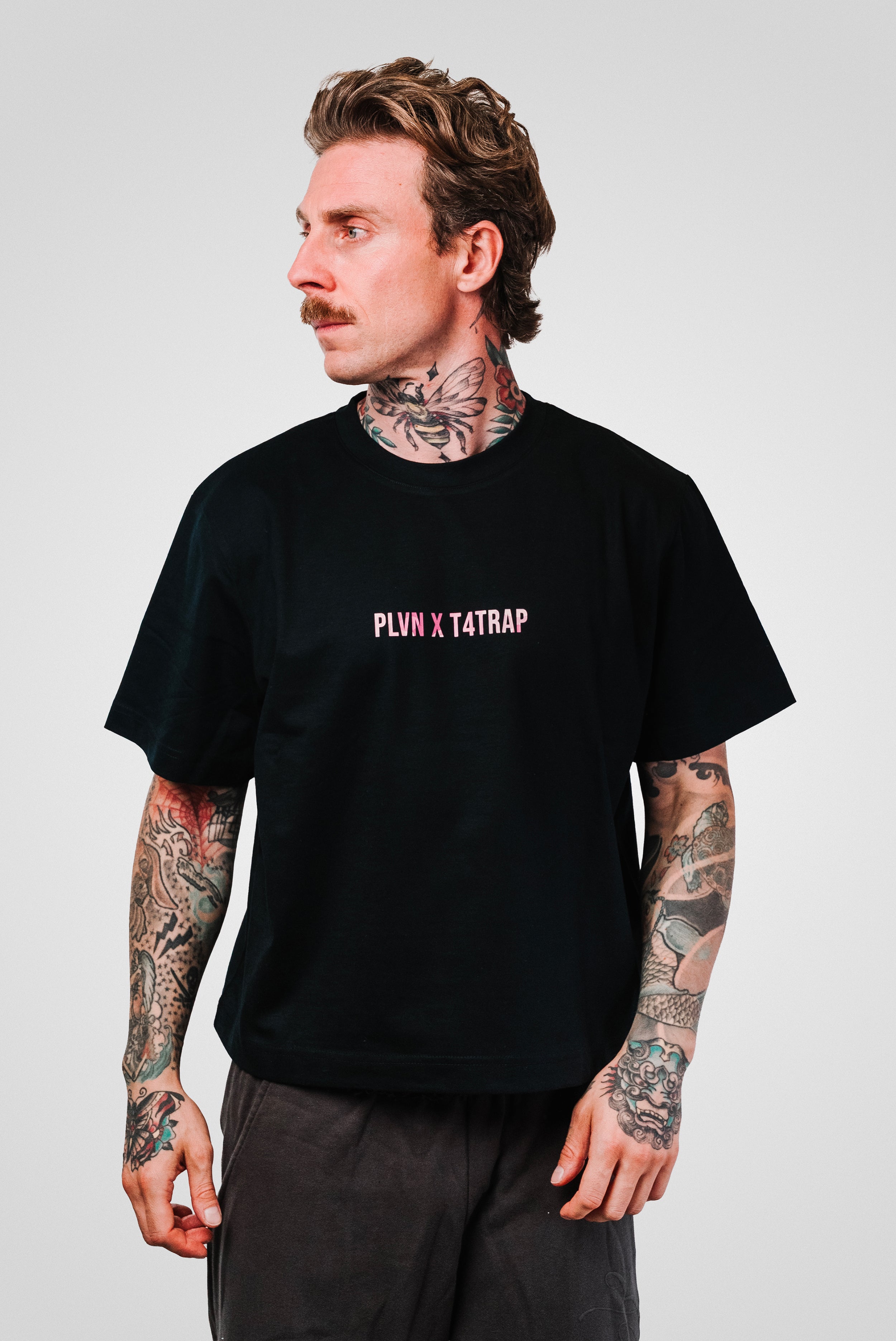 GET RICH CAMO PINK BLACK TEE - Plvn