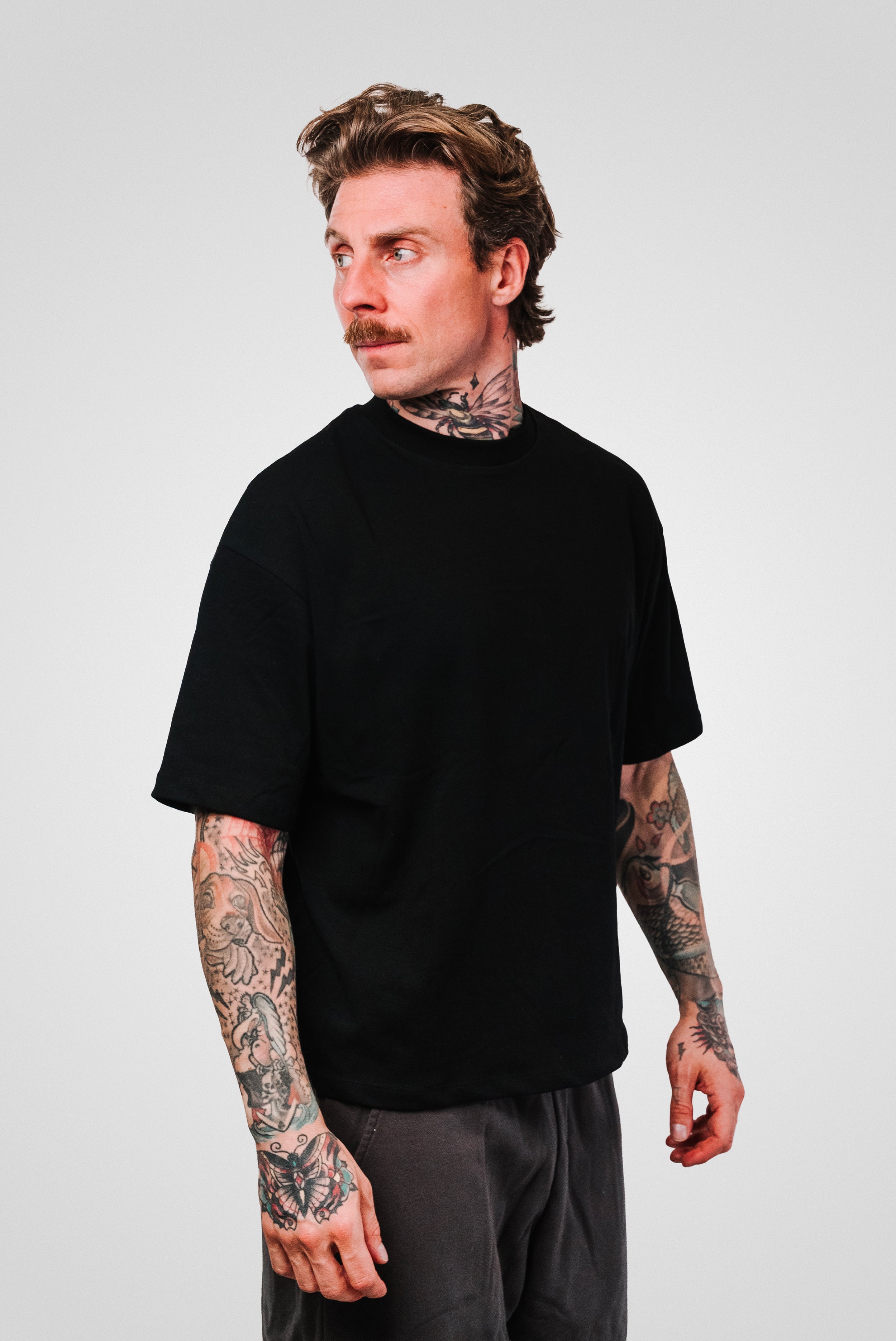 FACCIO LA BRAVA BLACK TEE - Replacement Brand