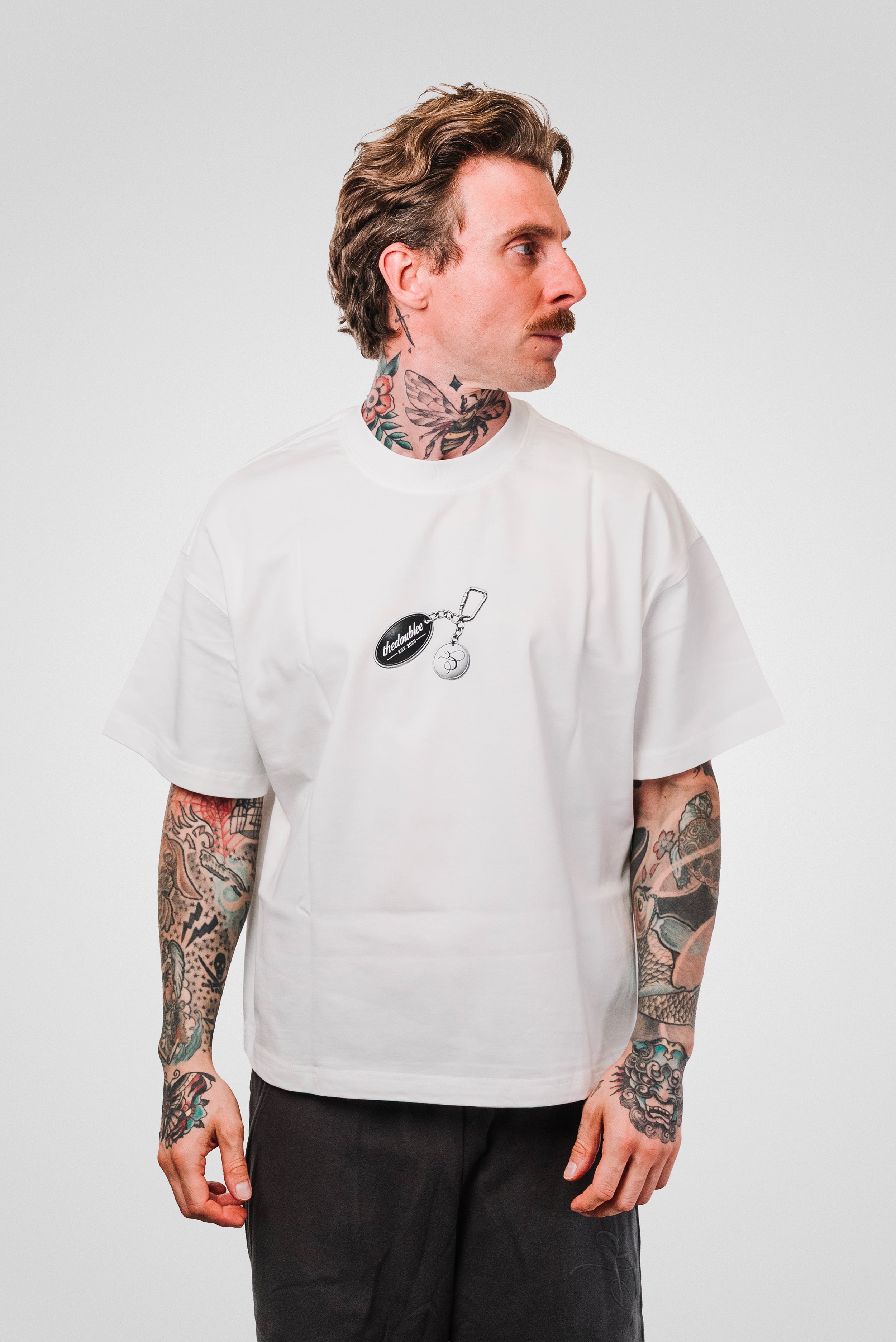 KEY BOXY TEE WHITE - TheDoubleE