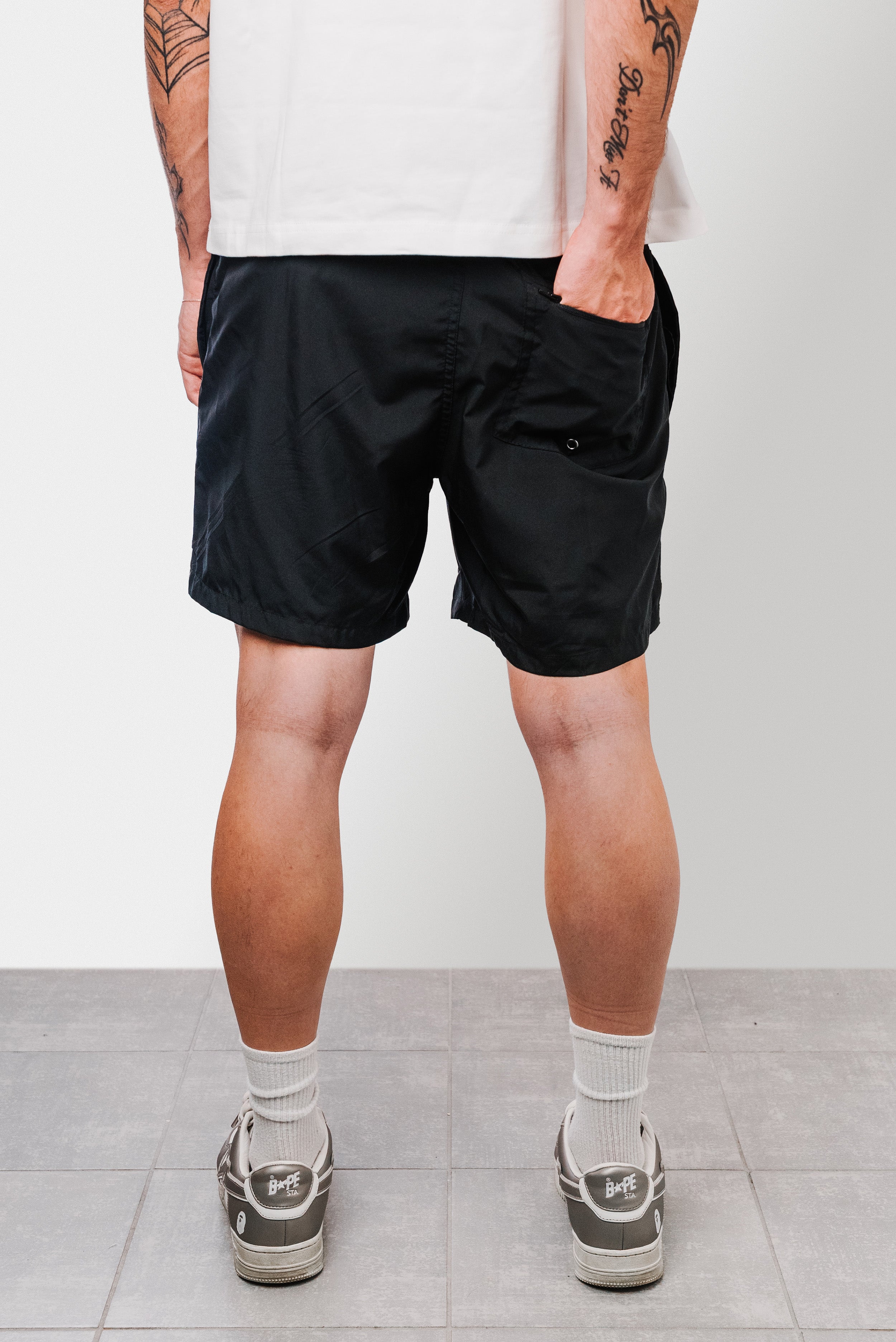BLACK SWIM - Signs Brand