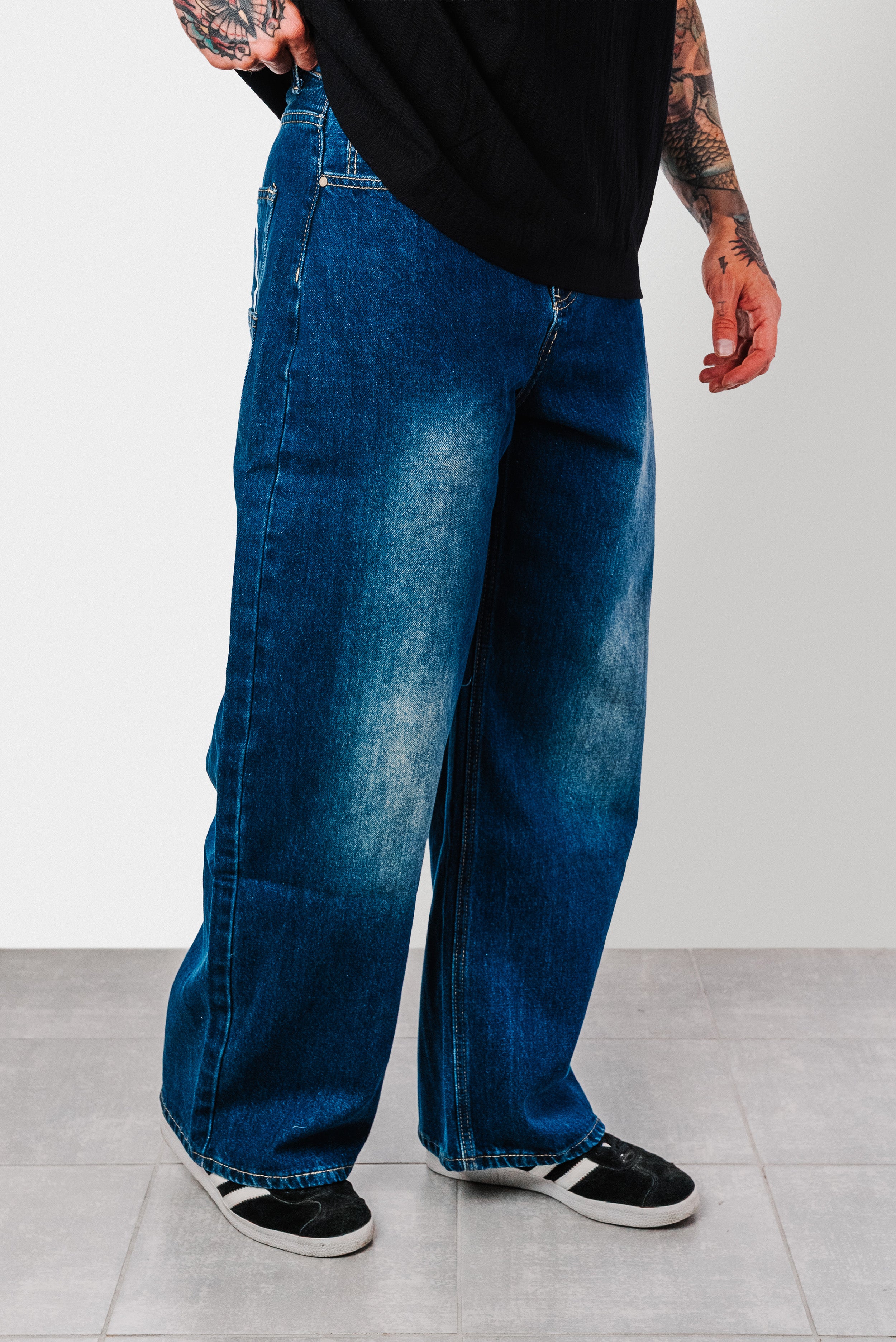 NHRDE REGULAR WASHED DENIM JEANS - Shoebuya Design