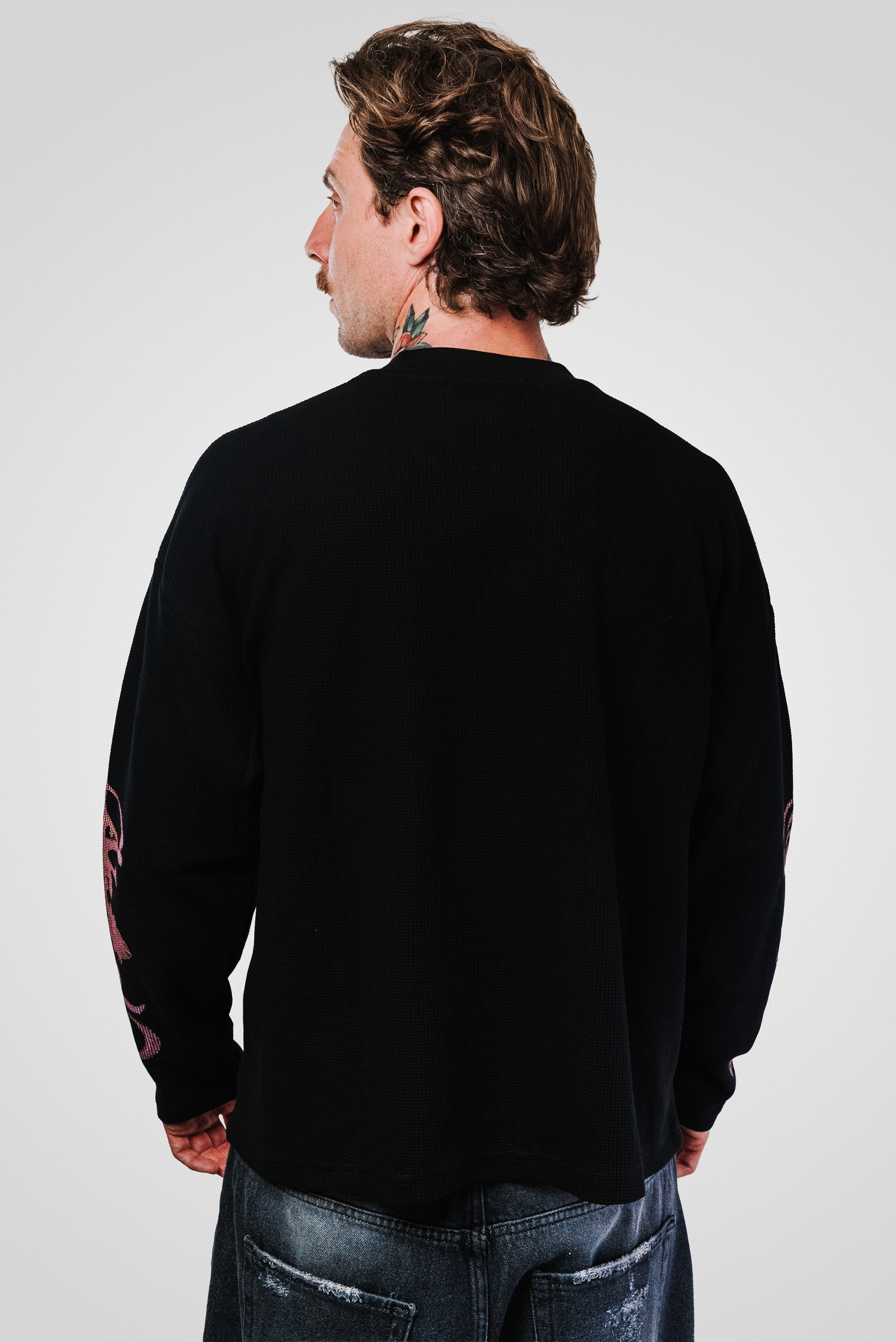 ANT WAFFLE LONGSLEEVE BLACK - Shoebuya Design