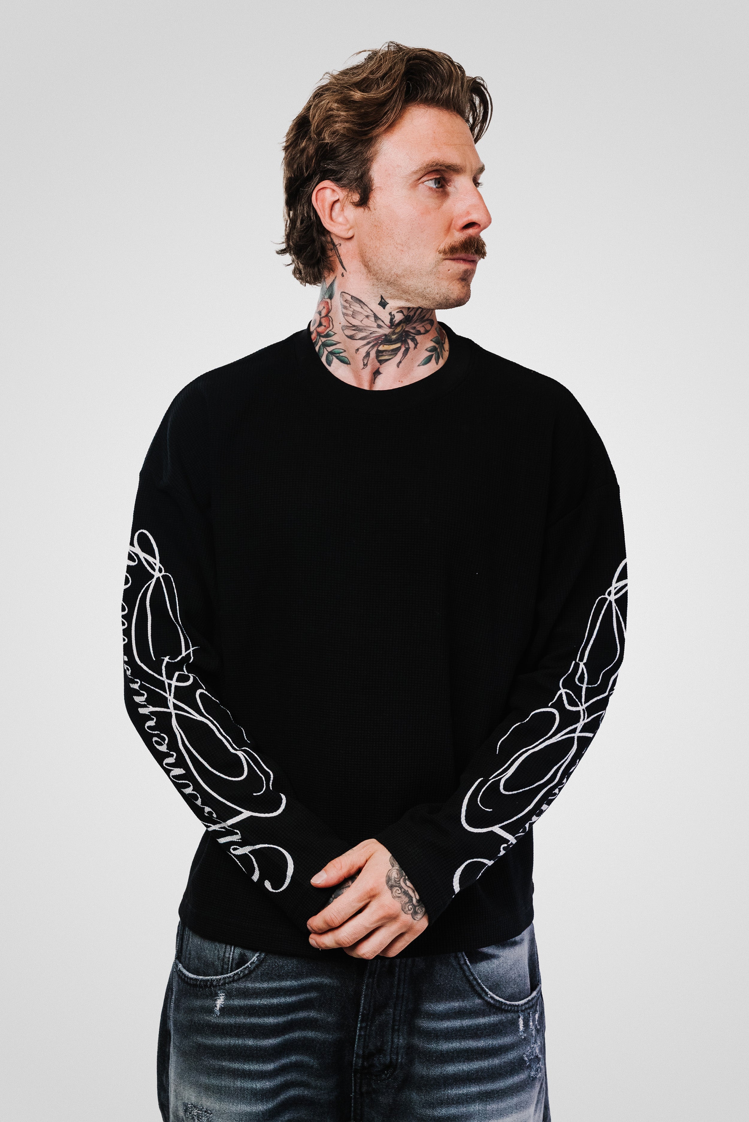 PRINTED SLEEVE WAFFLE LONGSLEEVE BLACK - Shoebuya Design