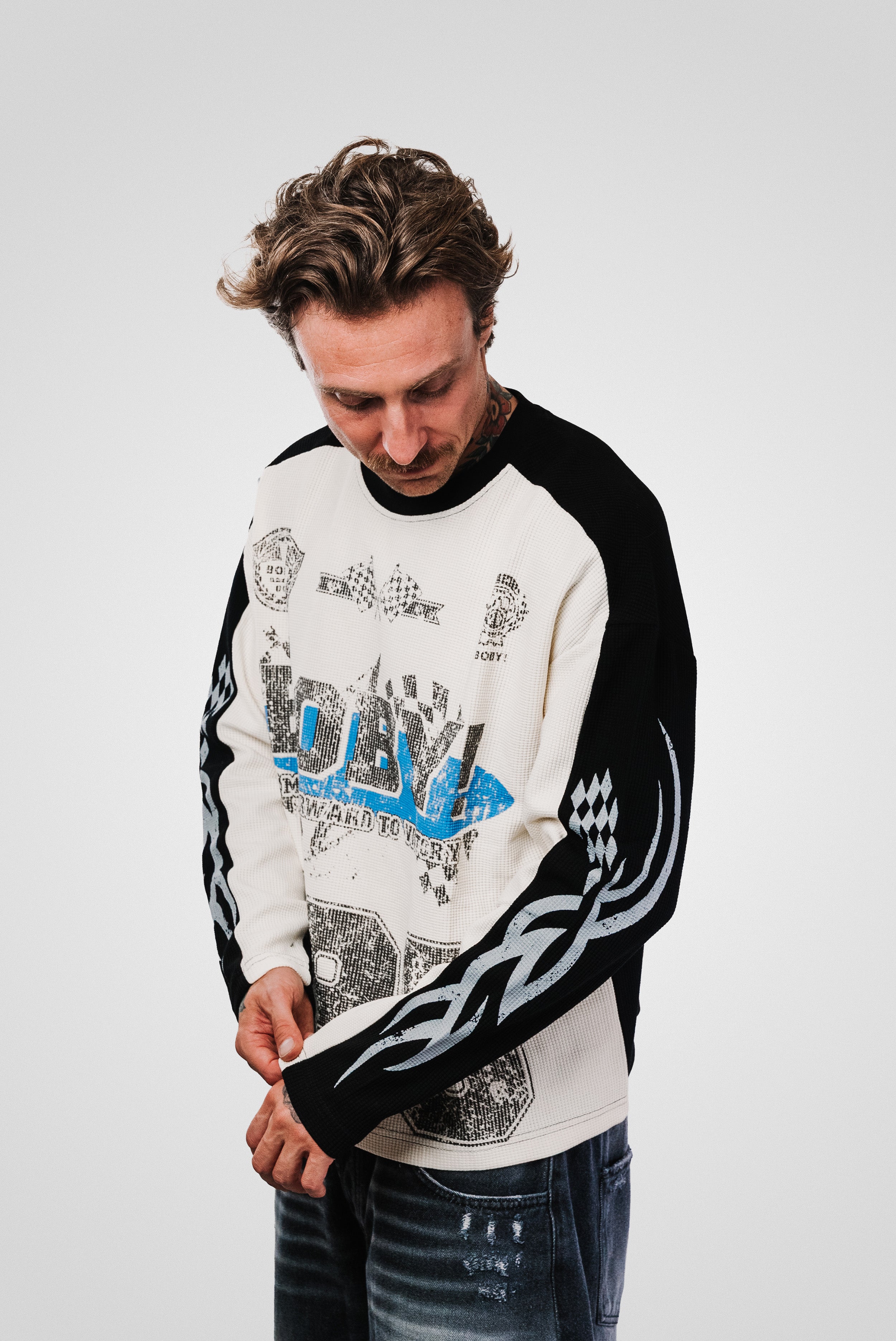 BOBY WAFFLE LONGSLEEVE CREAM/BLACK - Shoebuya Design