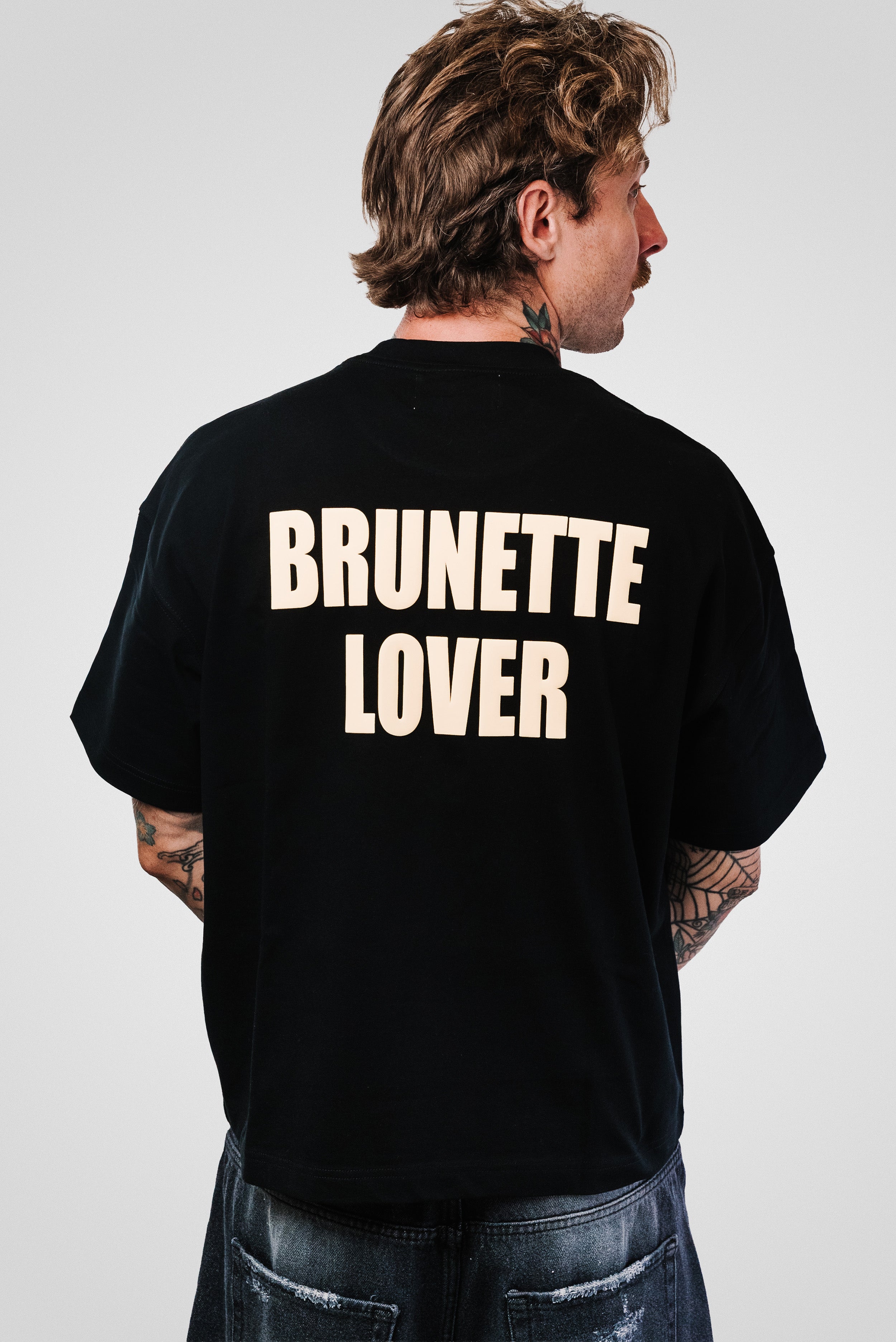 BRUNETTE LOVER BOXY TEE BLACK PUFF PRINT - TheDoubleE