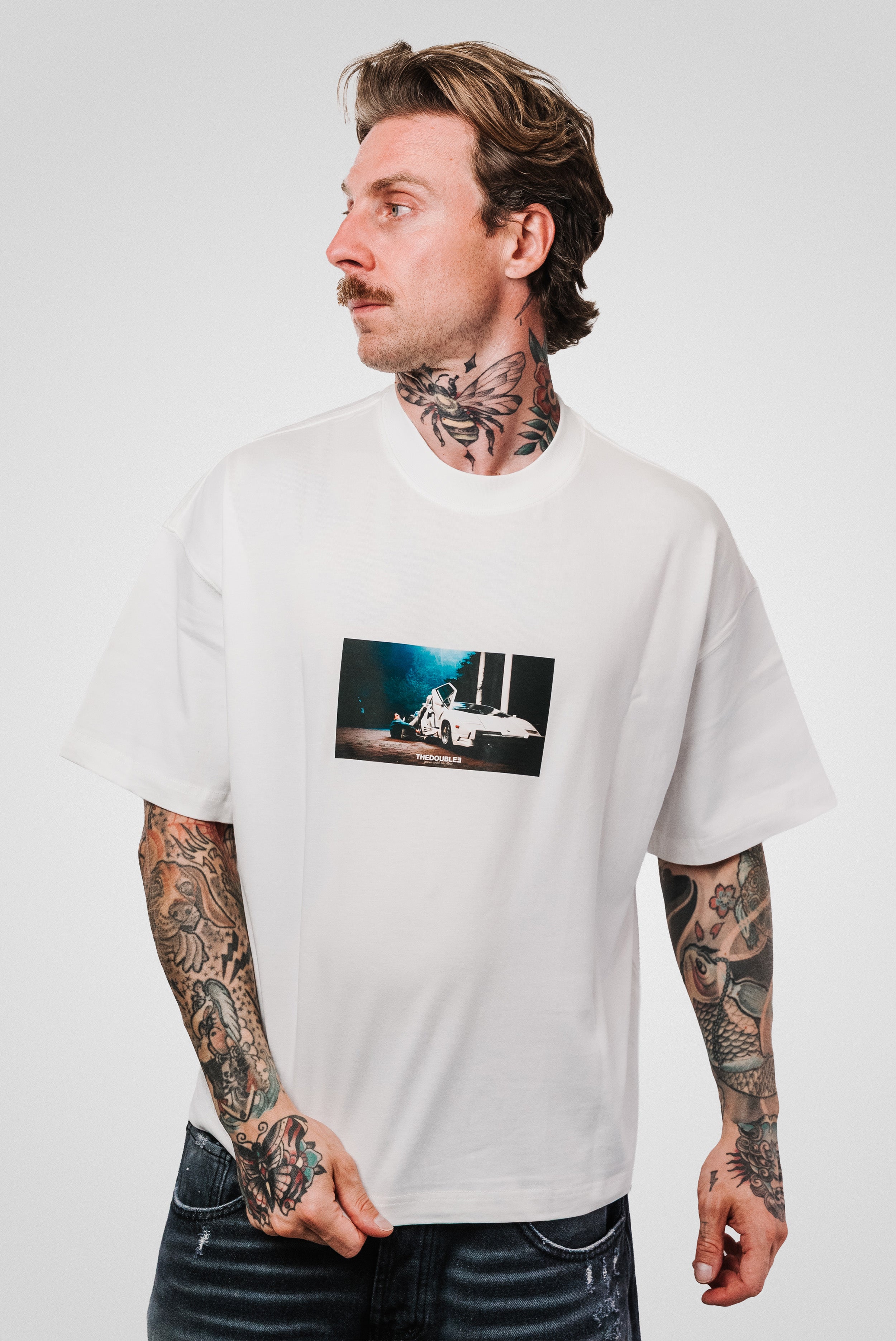 WOLF ALWAYS WHITE BOXY TEE - TheDoubleE