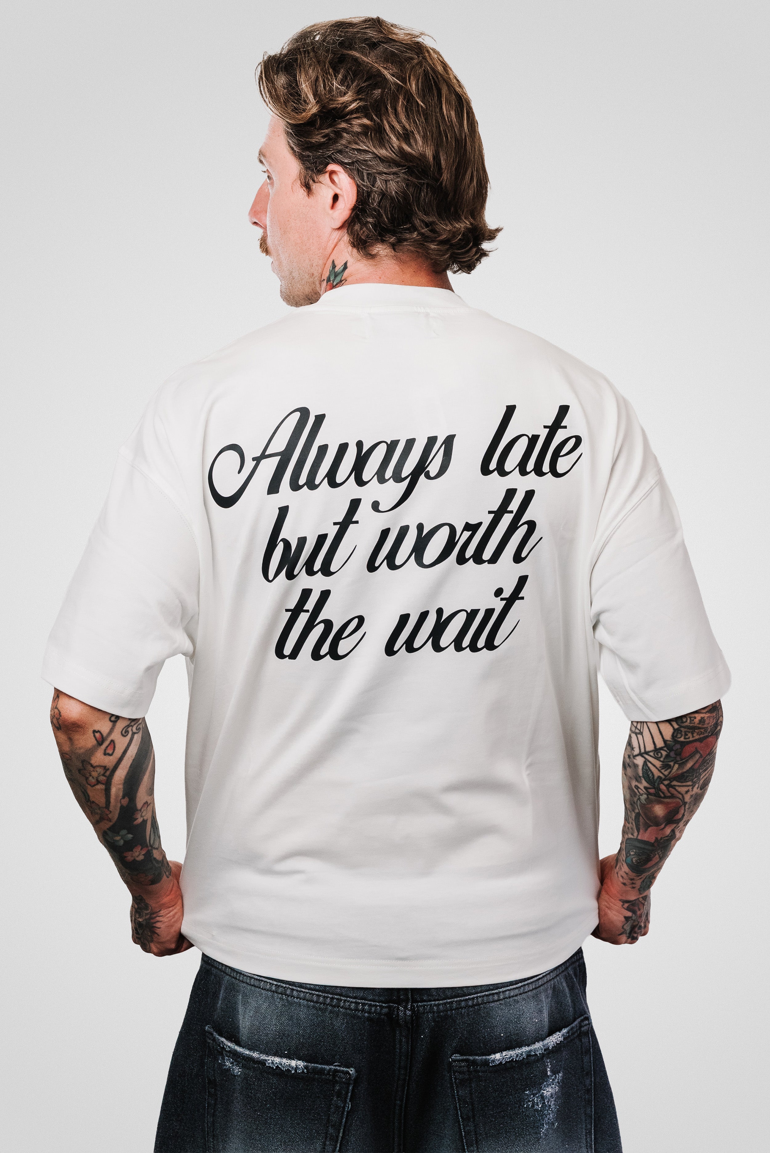 WOLF ALWAYS WHITE BOXY TEE - TheDoubleE