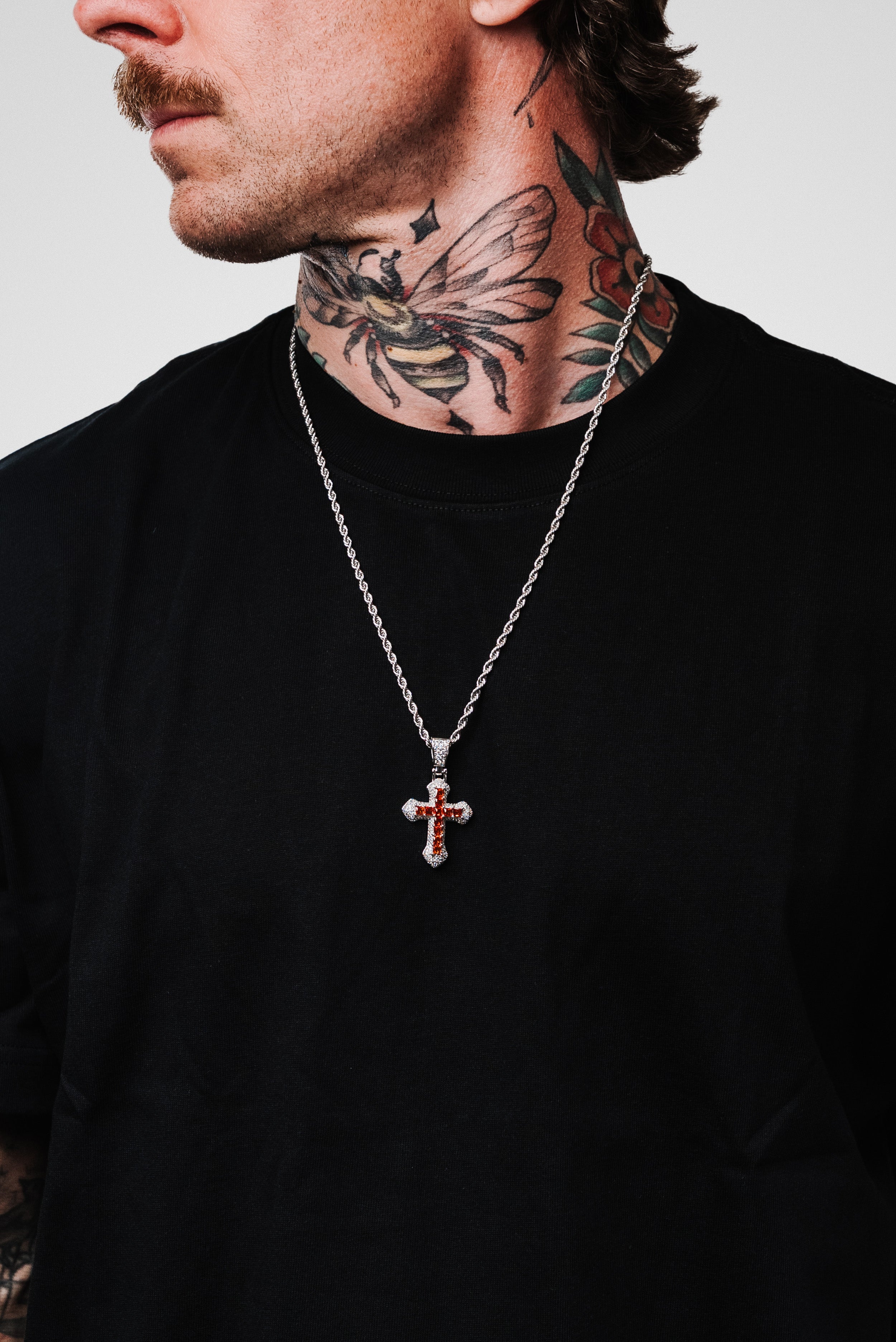 NOISSEY NECKLACES