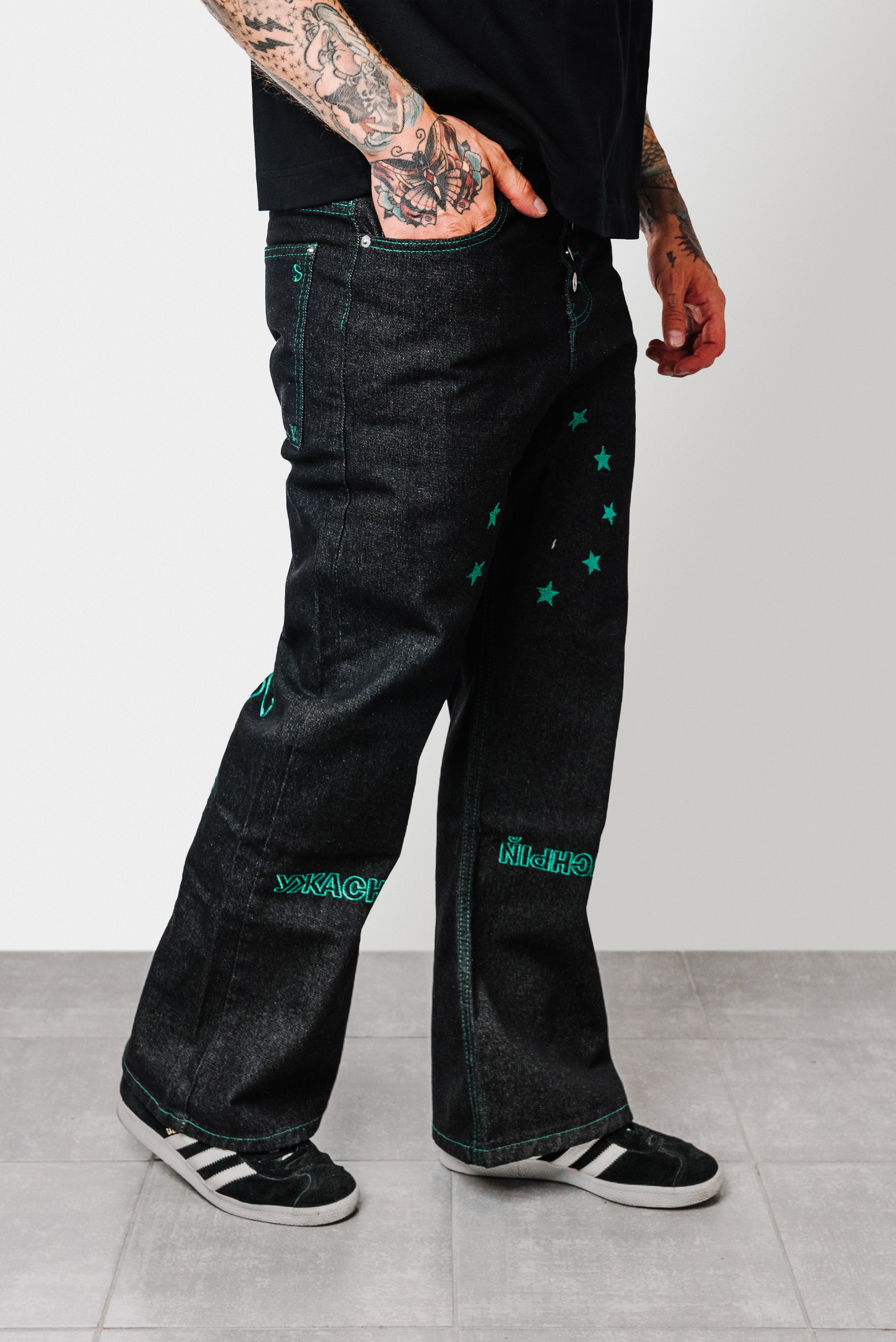 BOSTON RAW BLACK DENIM JEANS - Shoebuya Design