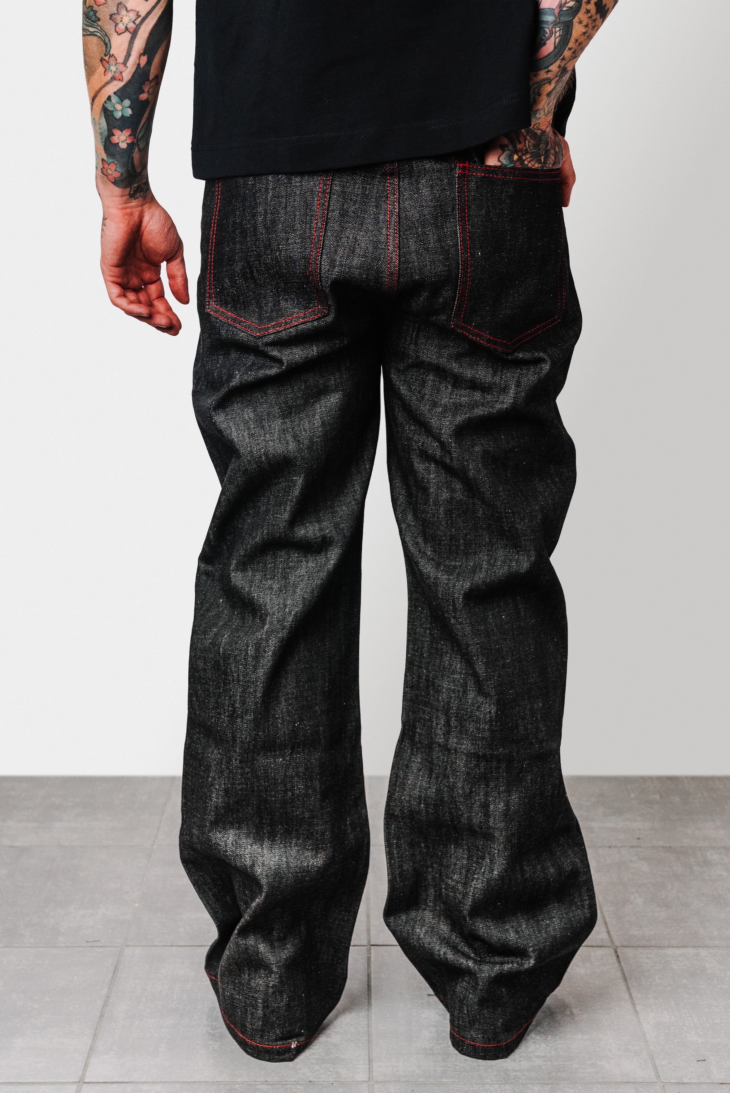 RED TATTOO RAW BLACK DENIM JEANS - Shoebuya Design