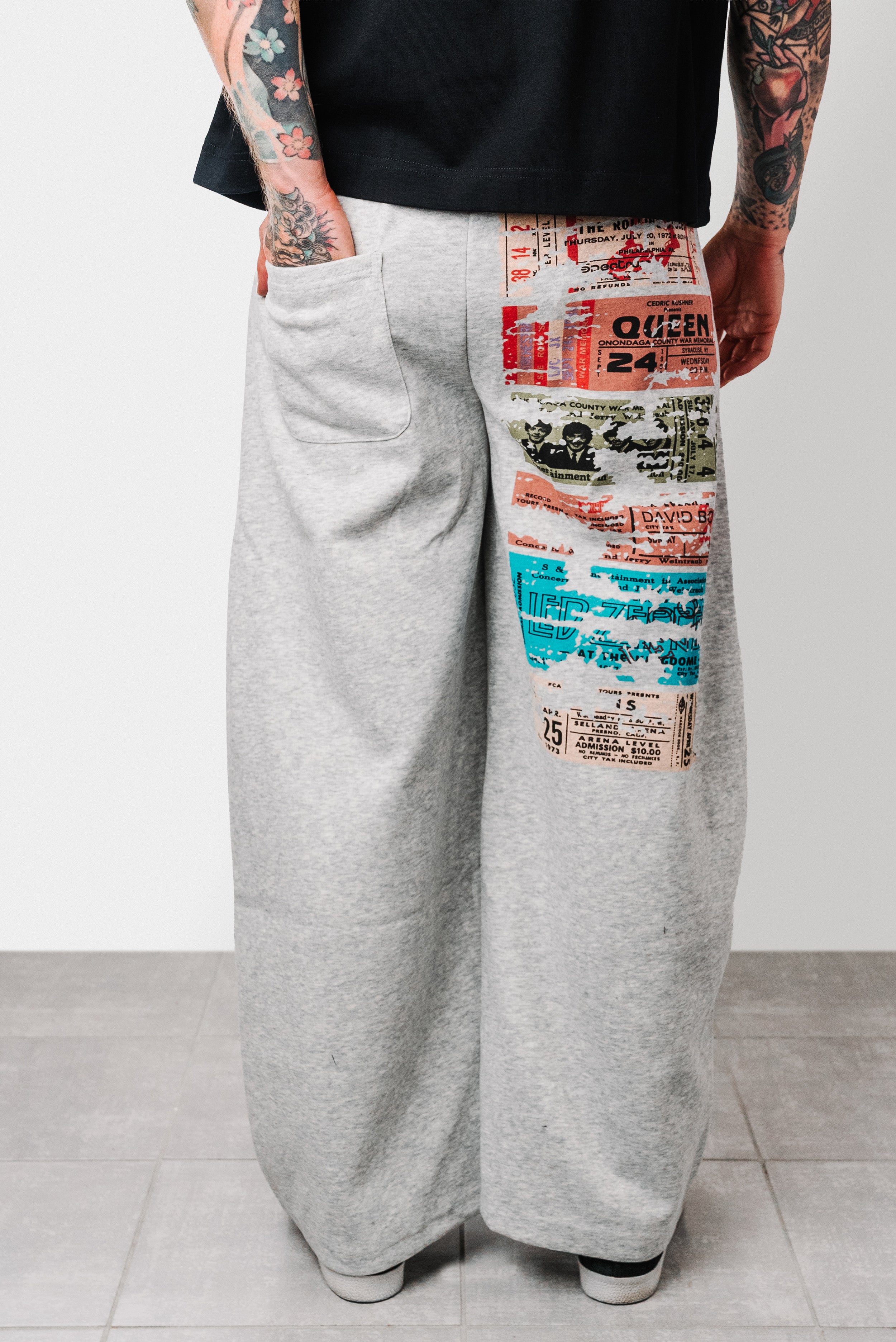 QUEEN GREY SWEATPANTS - Shoebuya Design