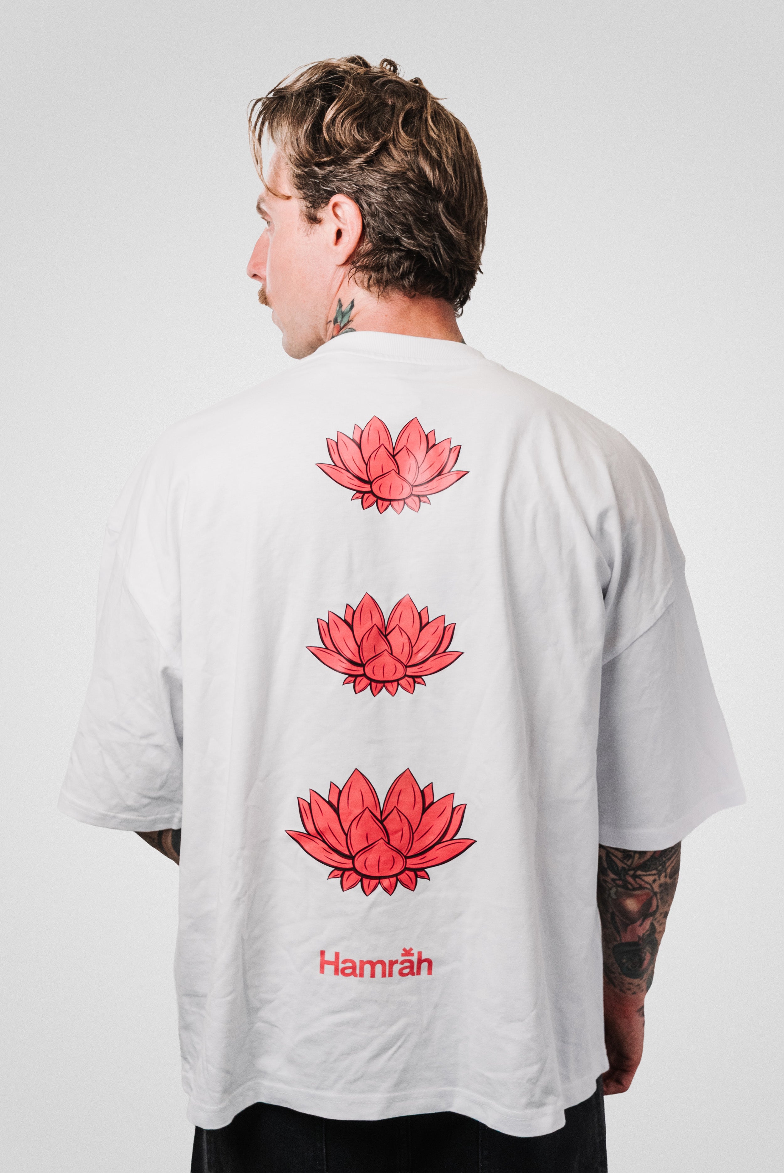 LOTO FLOWER WHITE TEE - Hamrah Brand