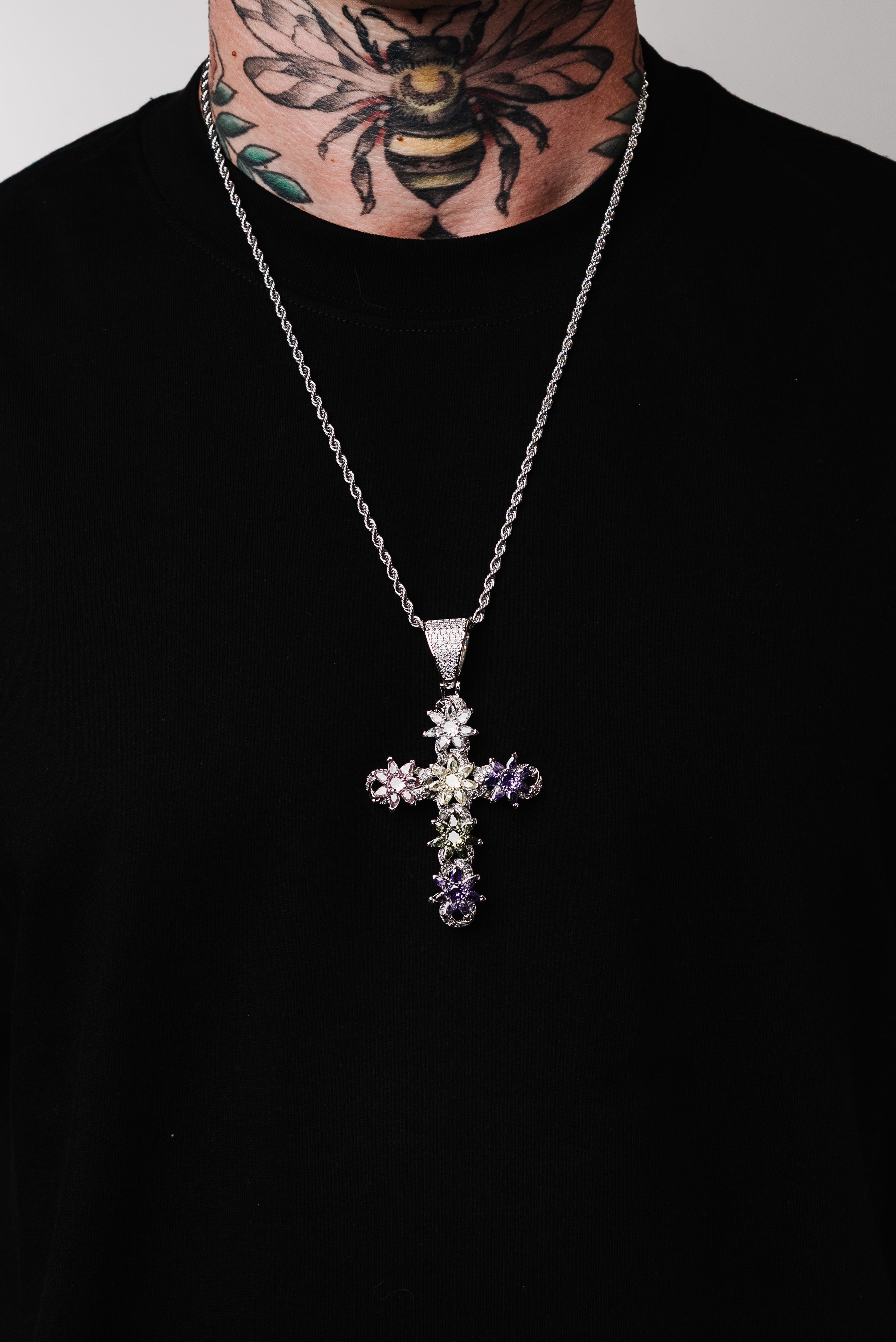 BIG NOISSEY GLITTER NECKLACES