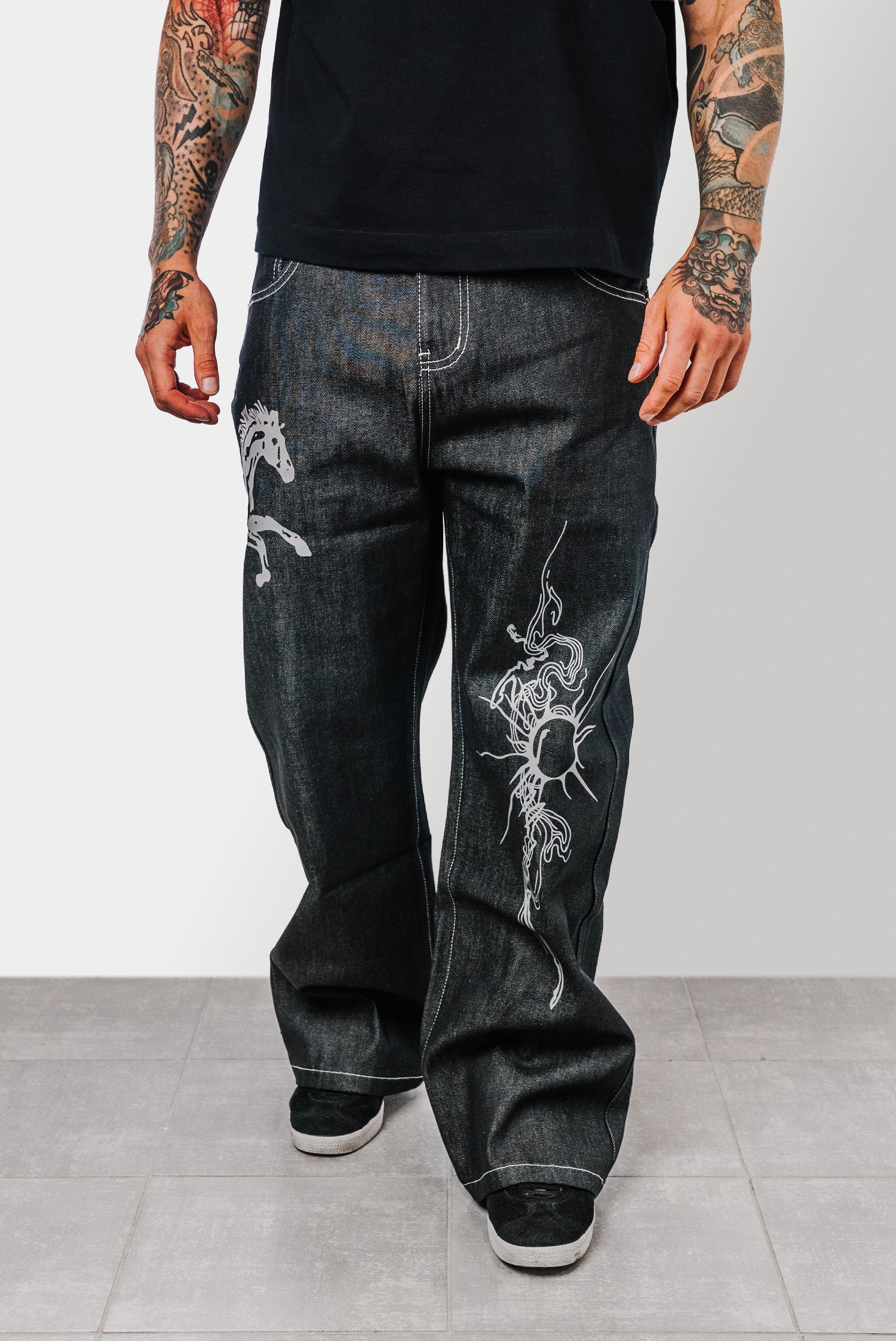 HORSES PRINT BLACK REGULAR JEANS - Shoebuya Design