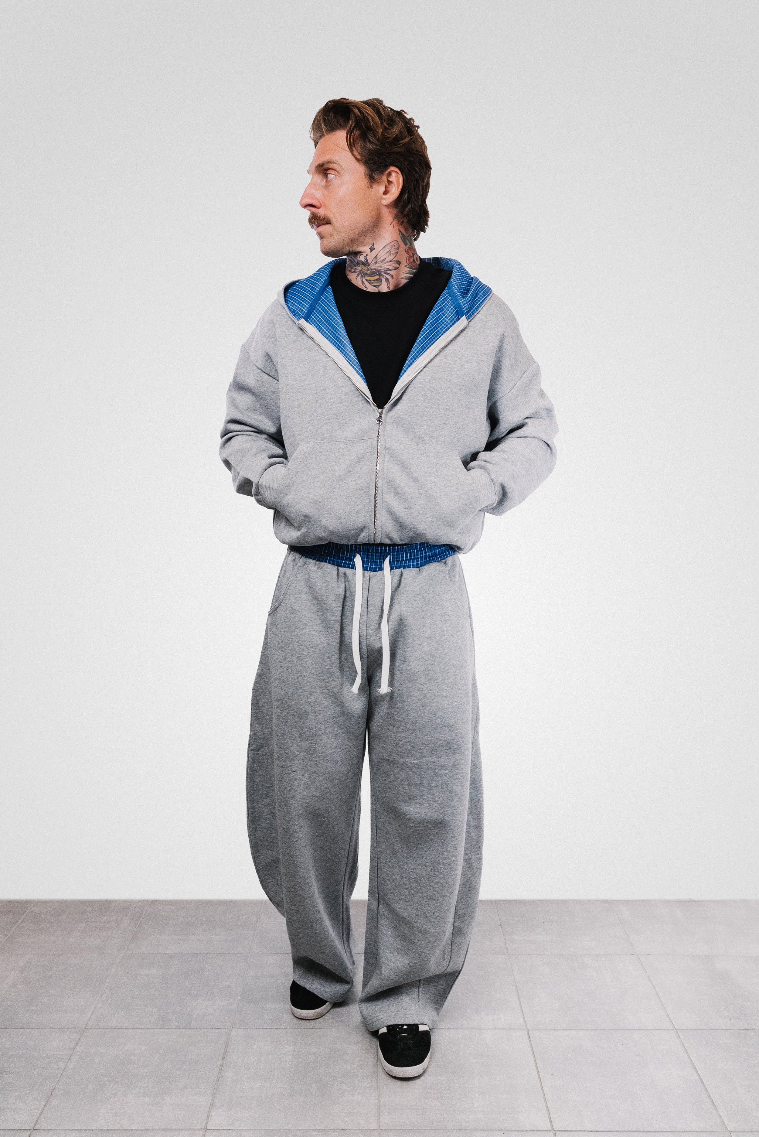 SCOTTISH STYLE GREY TRACKSUIT - Shoebuya Design