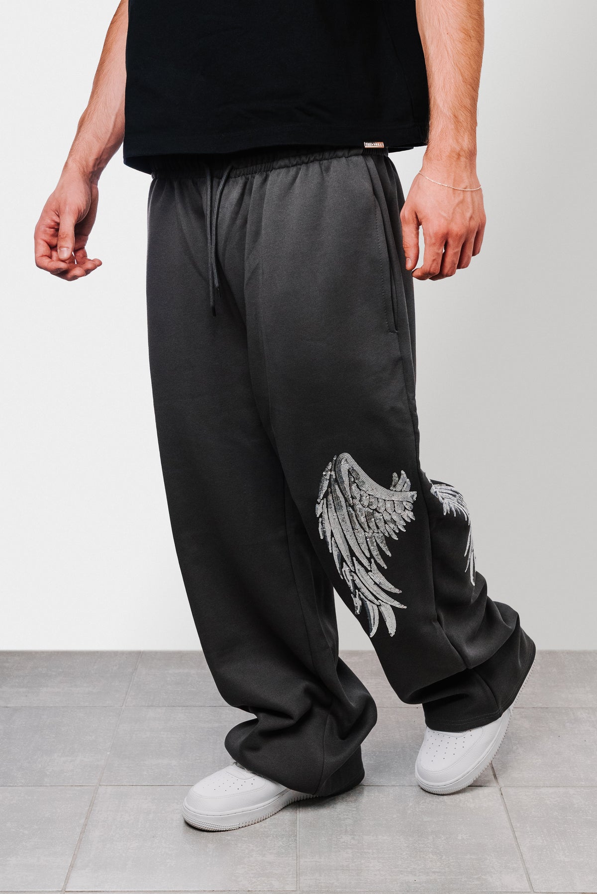 PAILLETTES WINGS GREY SWEAT PANTS - Shoebuya Design