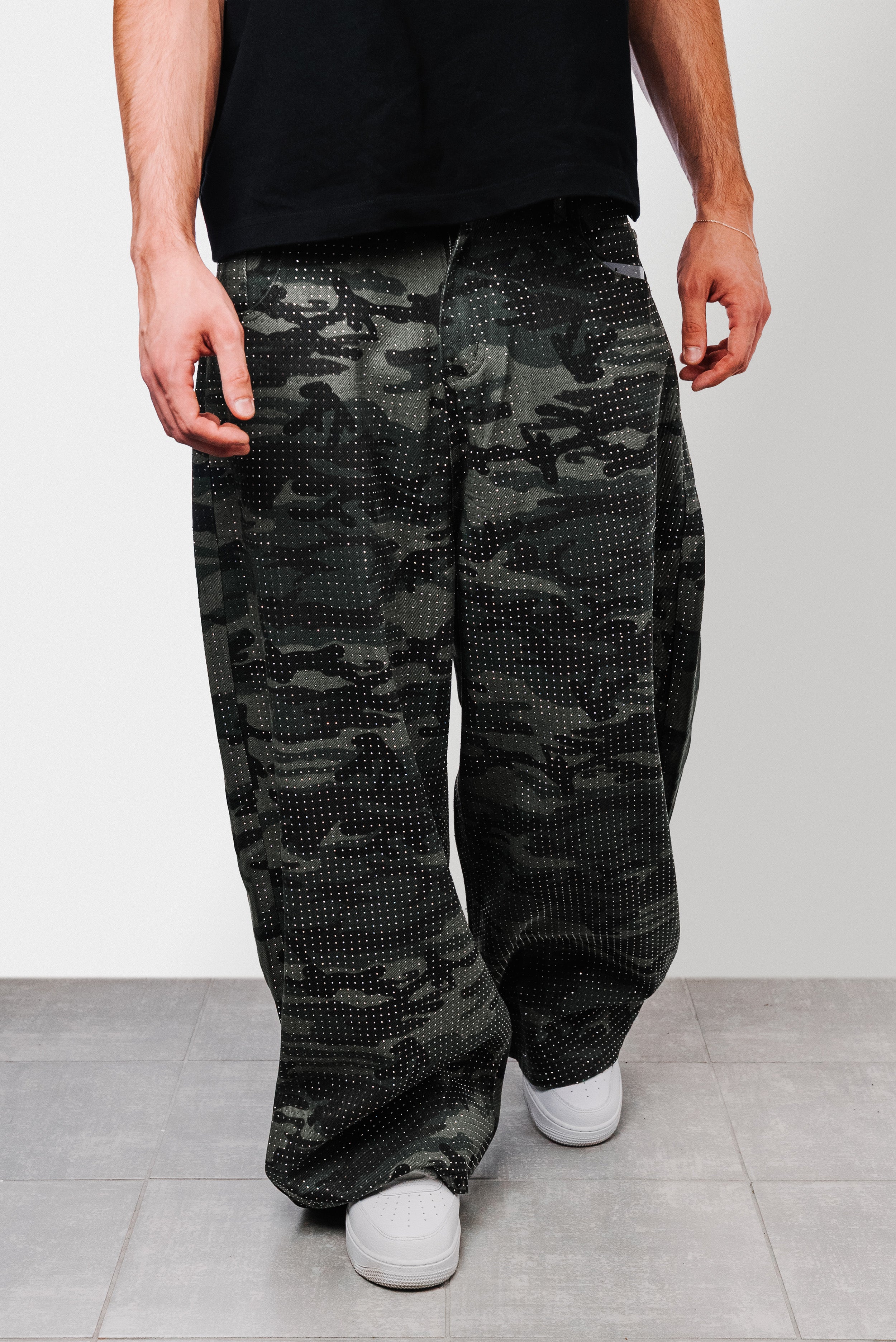 JUNGLE BRILL CAMO JEANS - Shoebuya Design