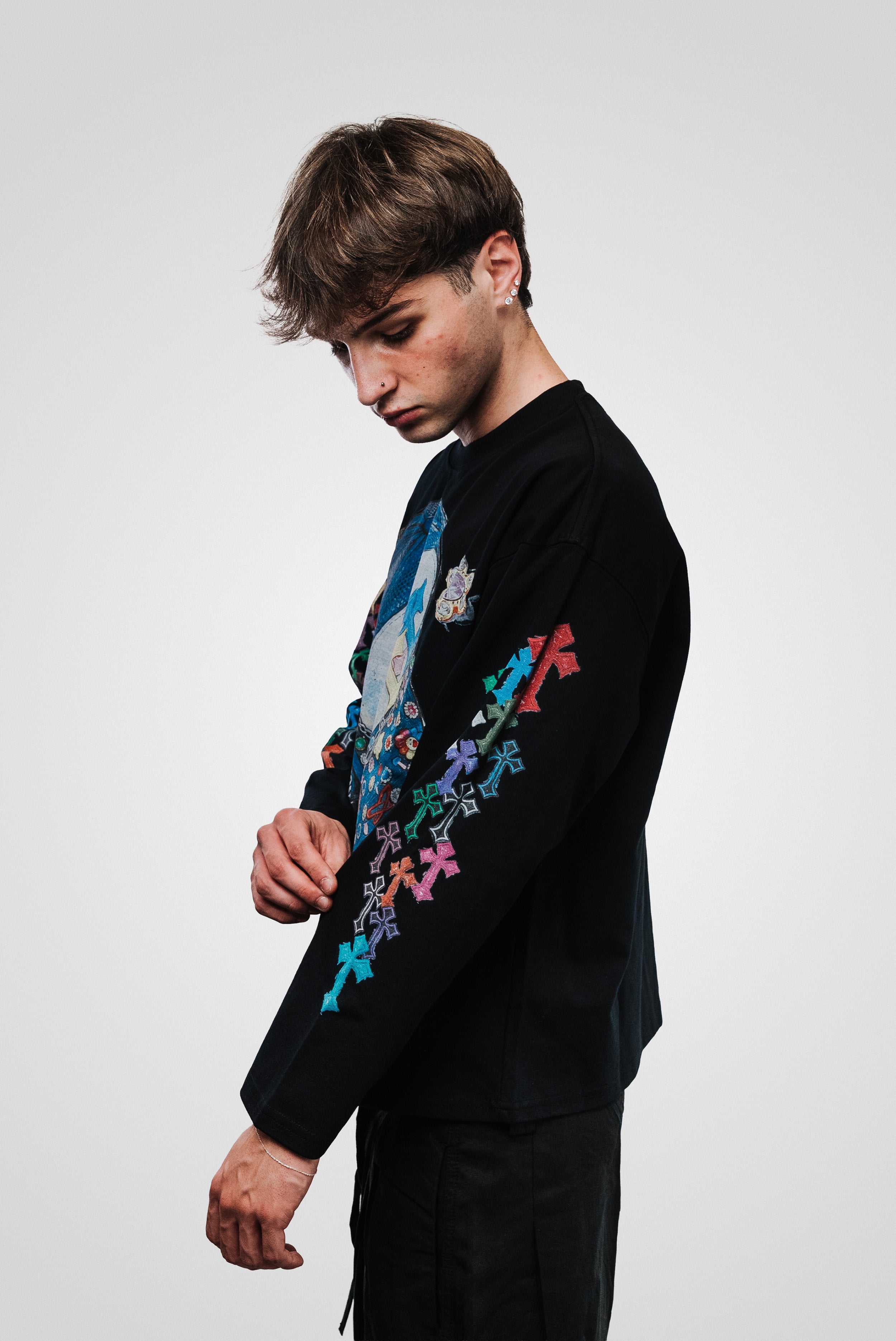 CHROME CROSS BLACK BOXY LONGSLEEVE - Noissey Brand