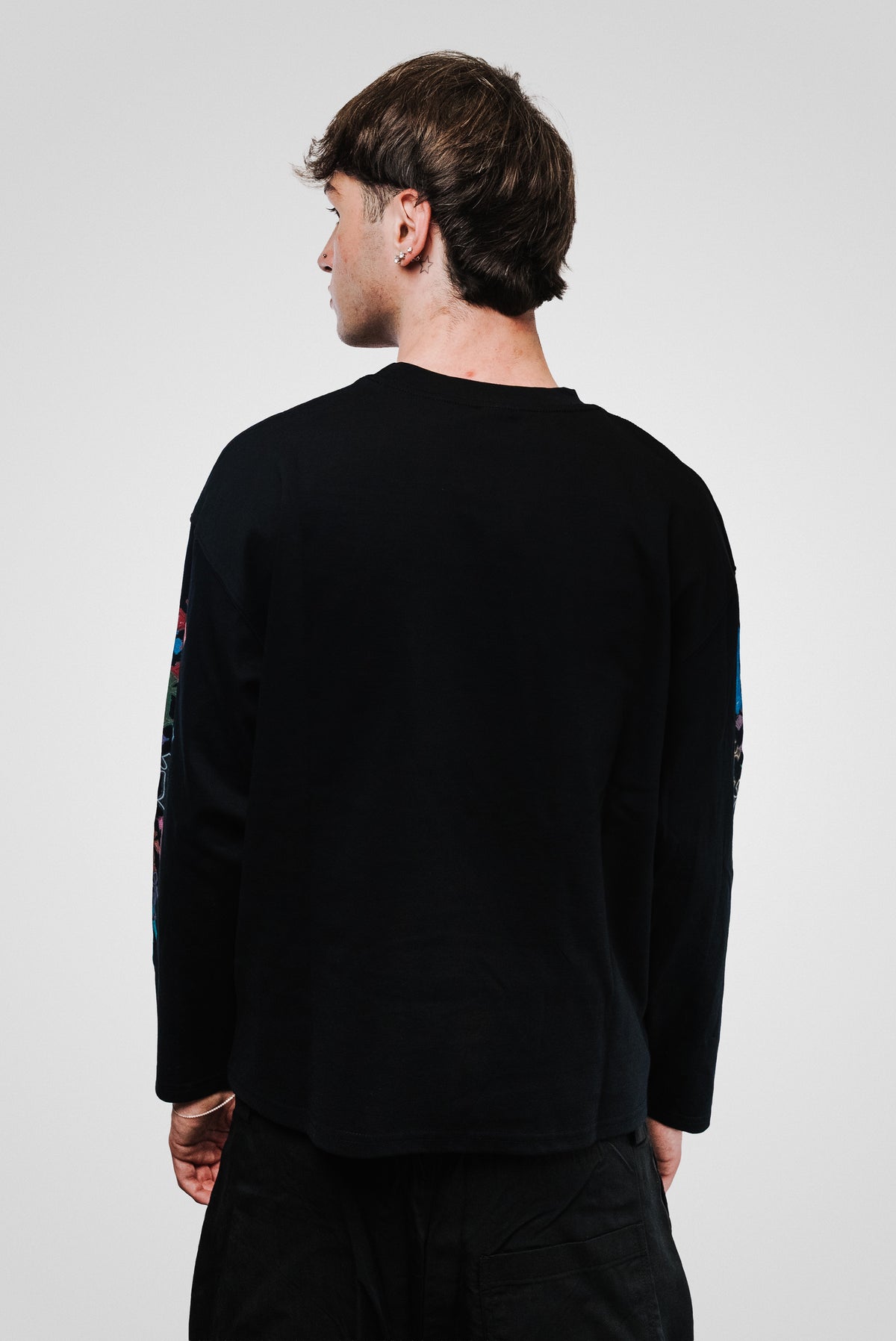 CHROME CROSS BLACK BOXY LONGSLEEVE - Noissey Brand