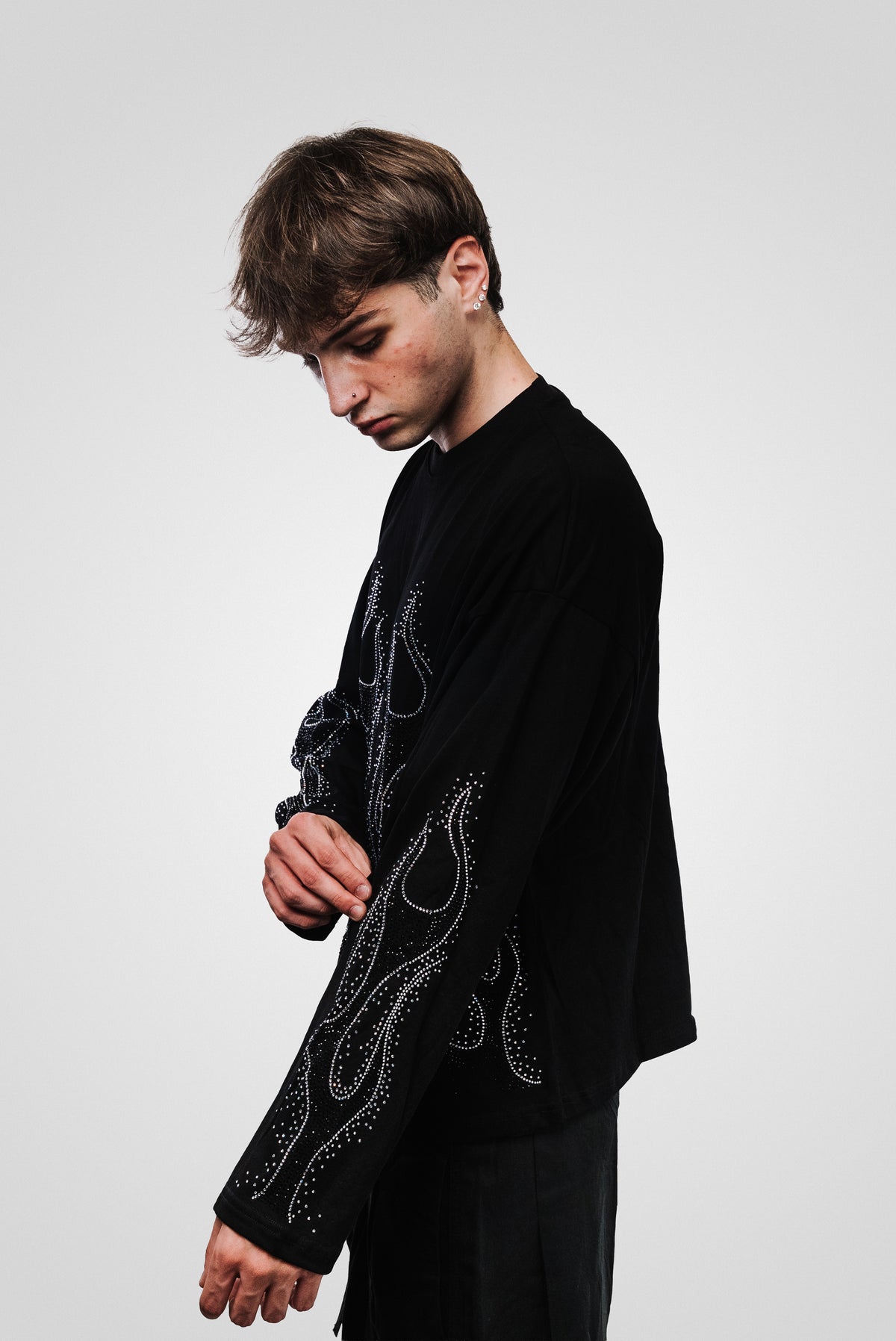 OCTOPUS GLITTER BLACK BOXY LONGSLEEVE - Replacement Brand