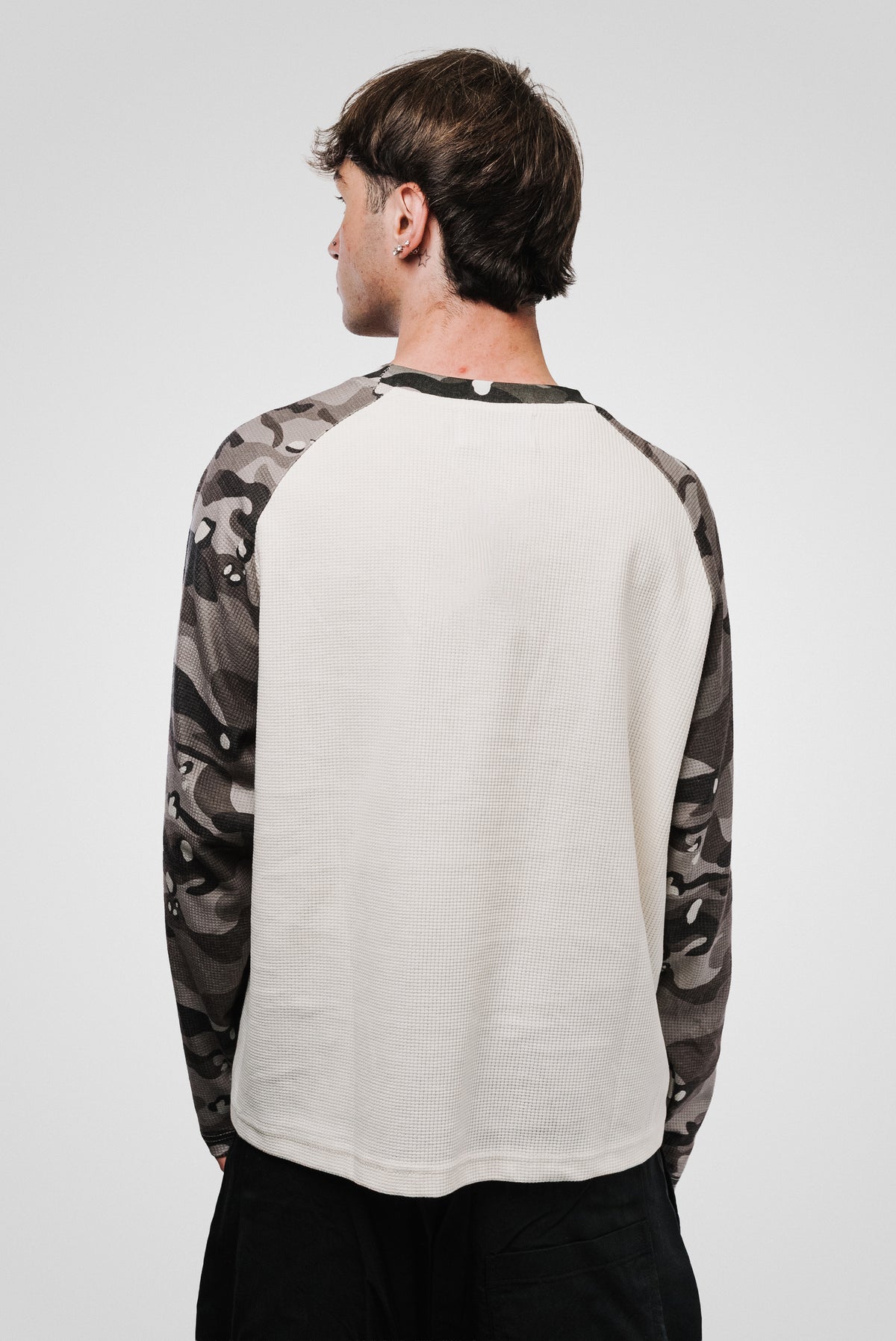 DO YOUR THING CAMO SLEEVE WAFFLE LONGSLEEVE CREAM - Shoebuya Design