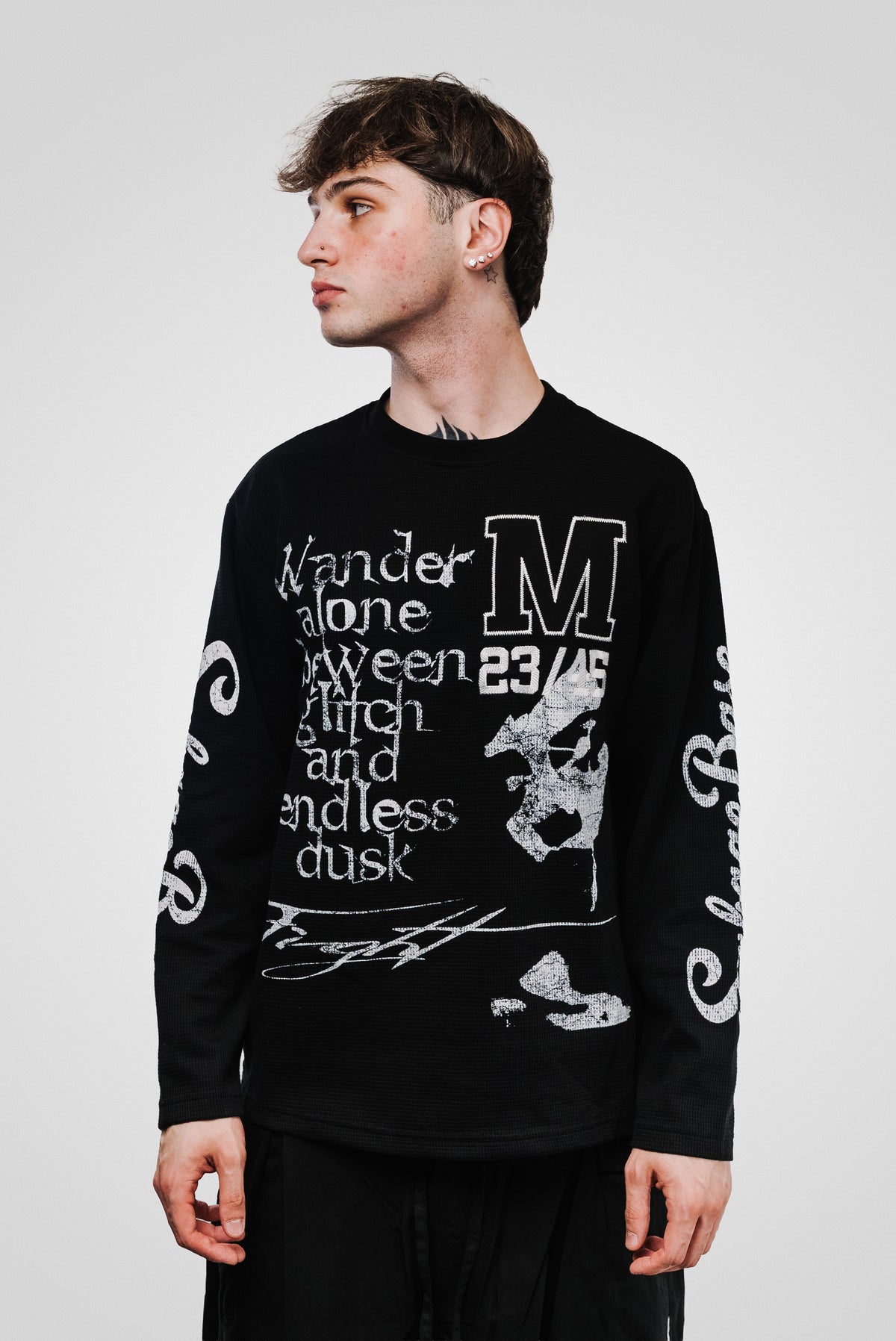 EMME BLACK LONGSLEEVE - Shoebuya Design