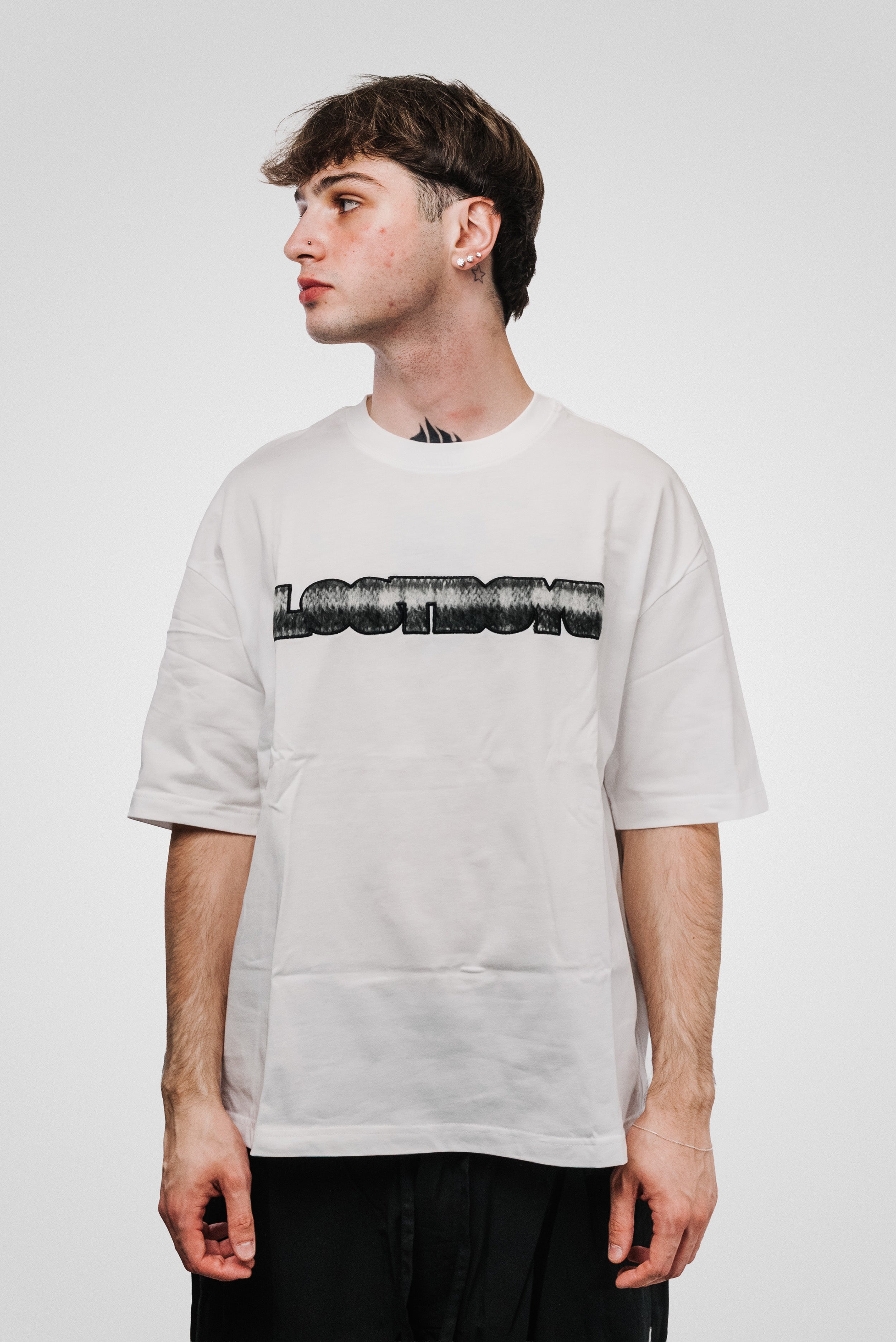 CHECKERED SCRIPT WHITE TEE - Lost Boys