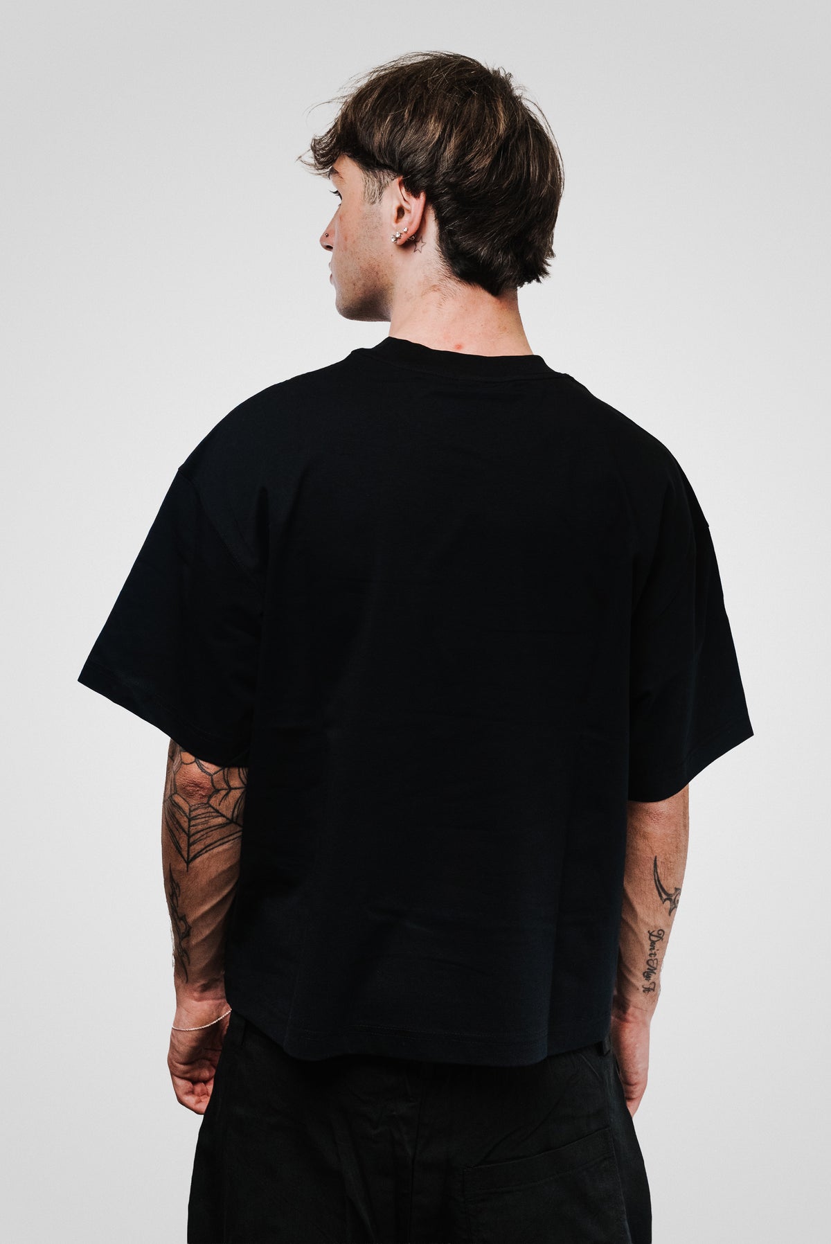 COLORFUL GRILLZ AND CROSS BLACK TEE - Noissey Brand
