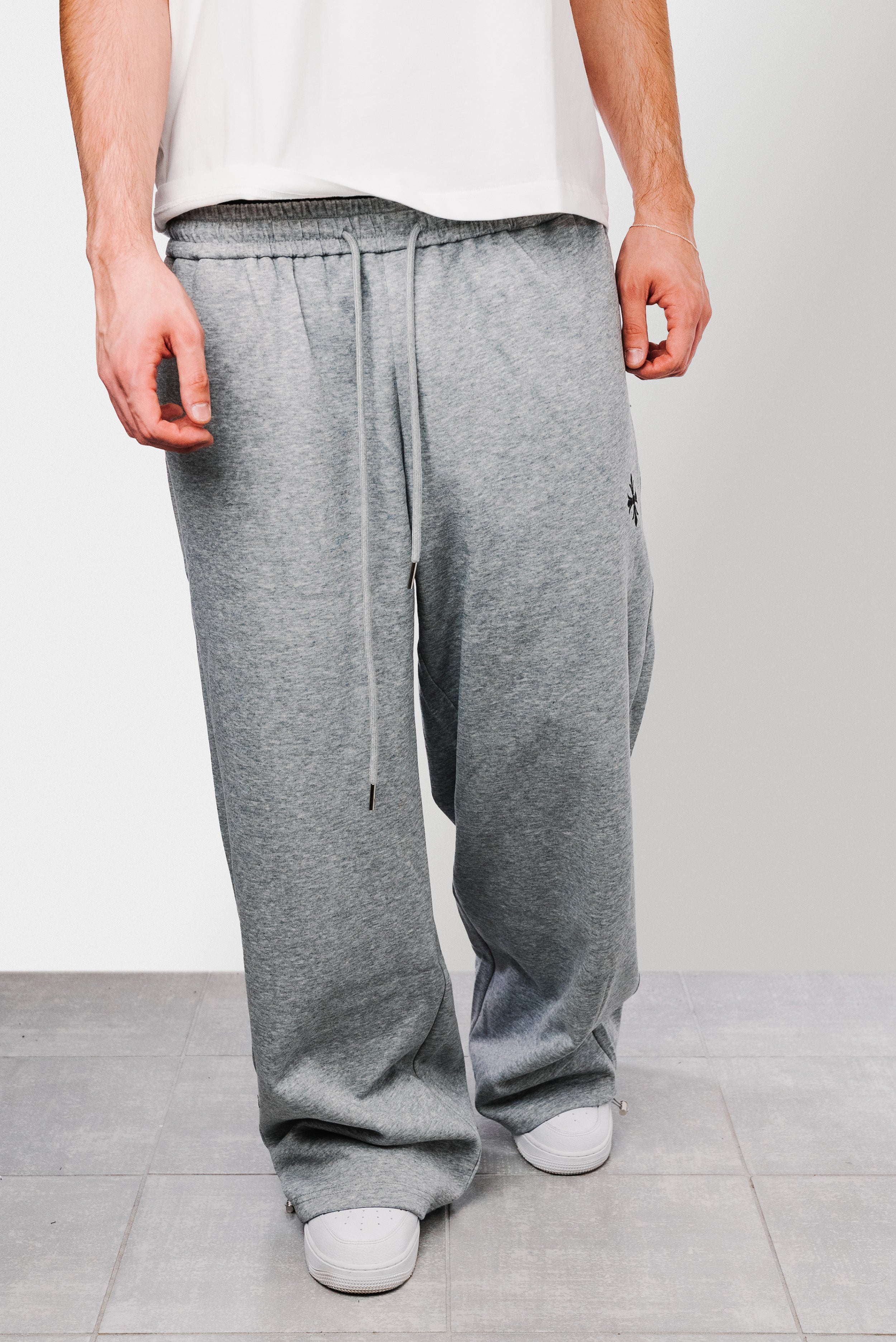 FOCUS BAND LIGHT GREY SWEATPANTS - Shoebuya Design