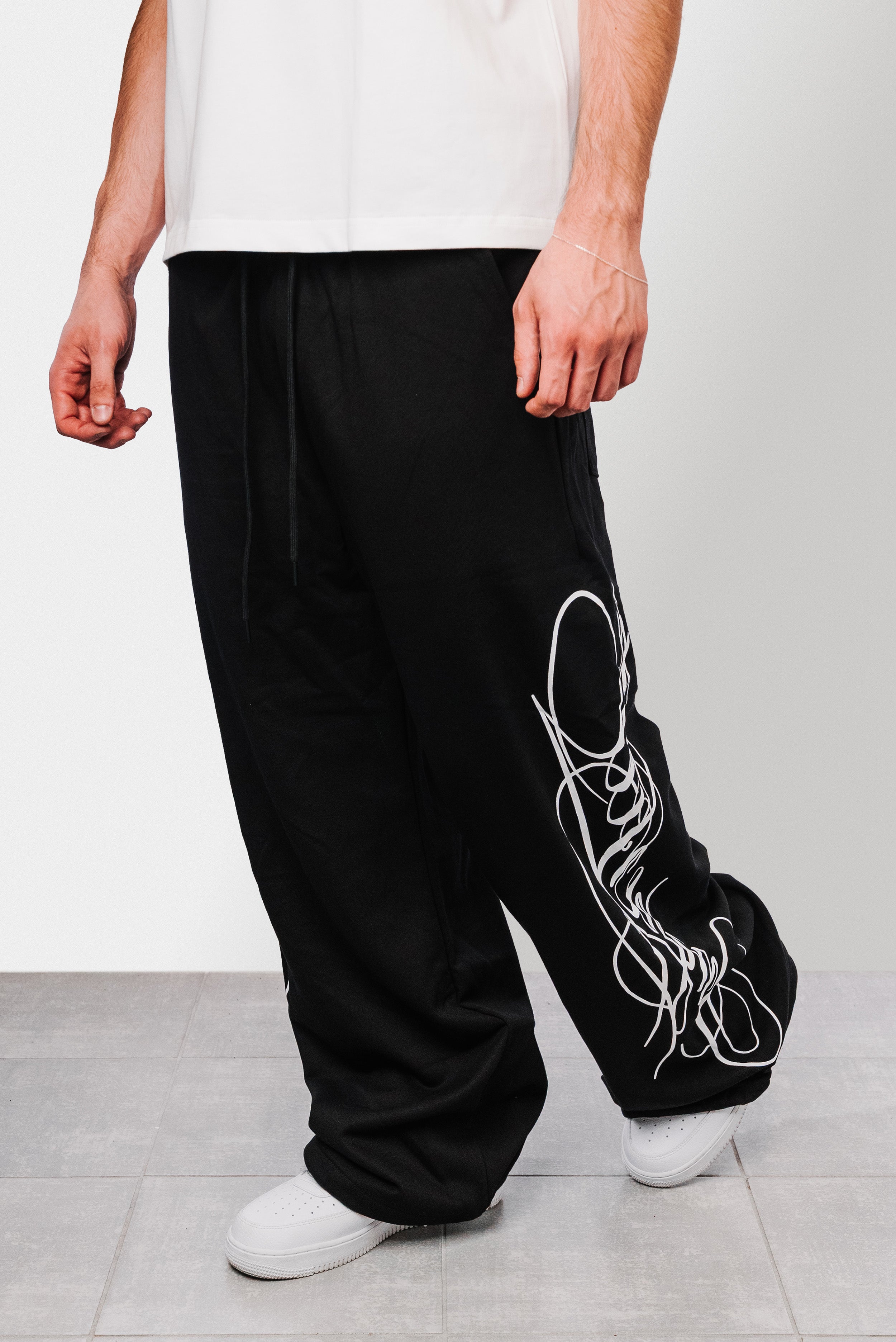 WRITING SOMETHING BLACK SWEATPANTS - Shoebuya Design