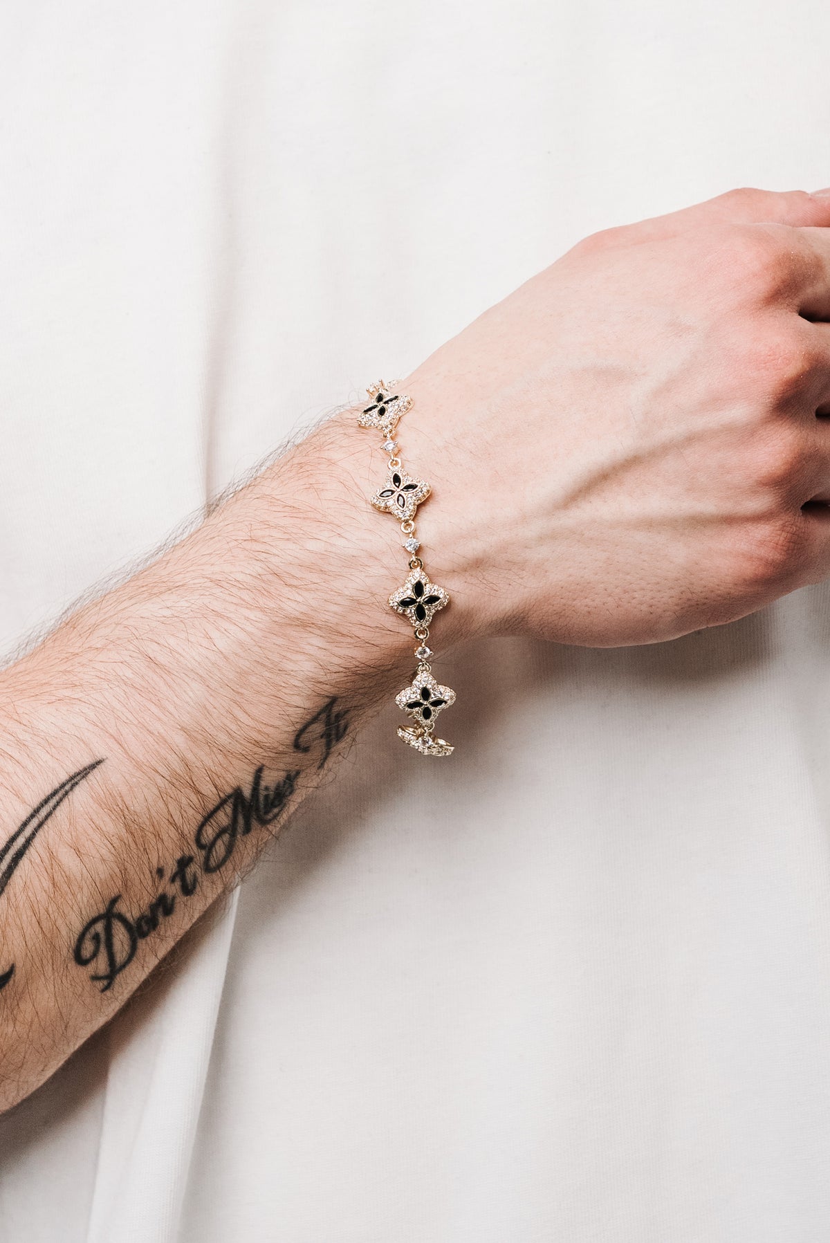 NOISSEY GLITTER BRACELETS