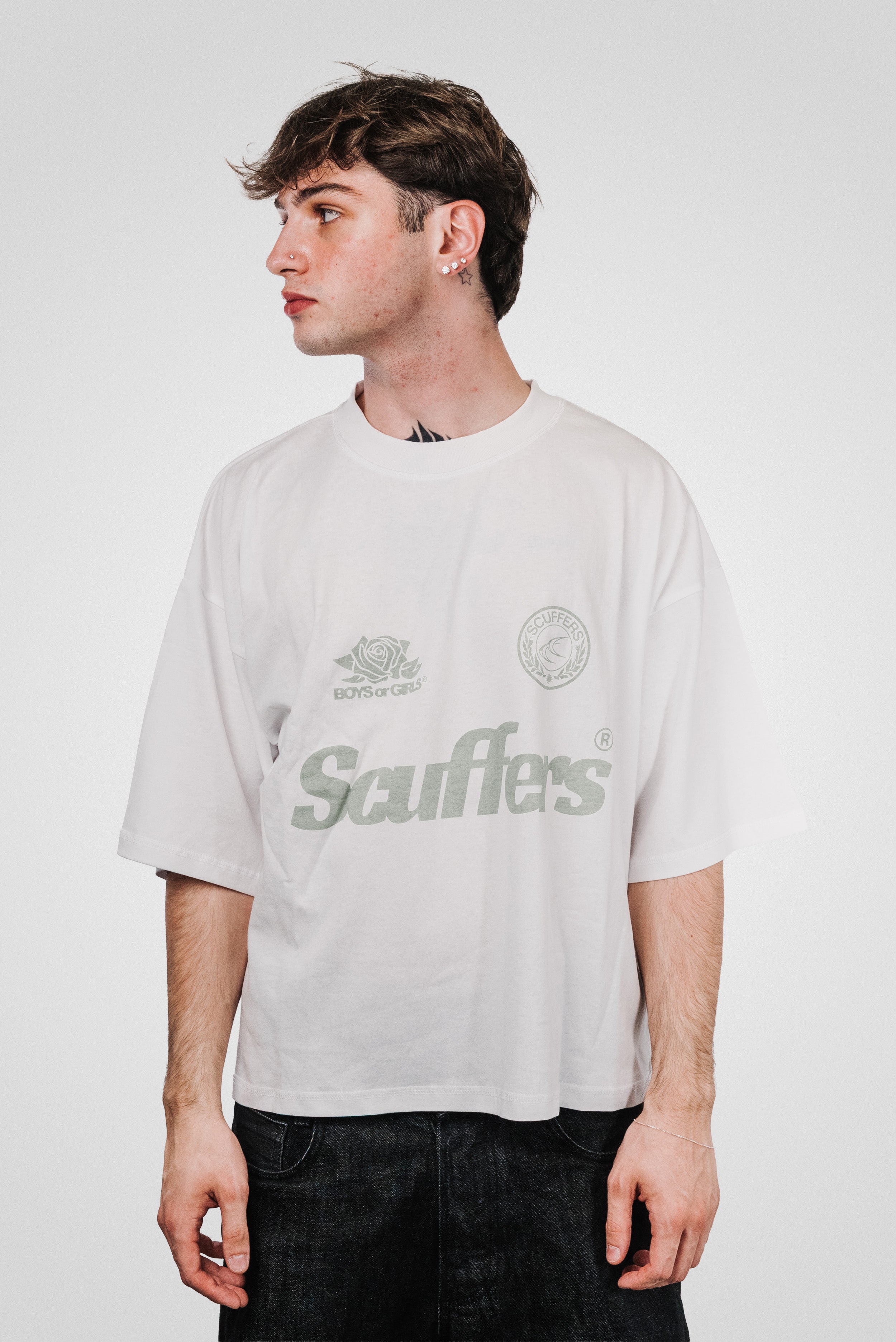 PEARL WHITE GREEN TEE - SCUFFERS