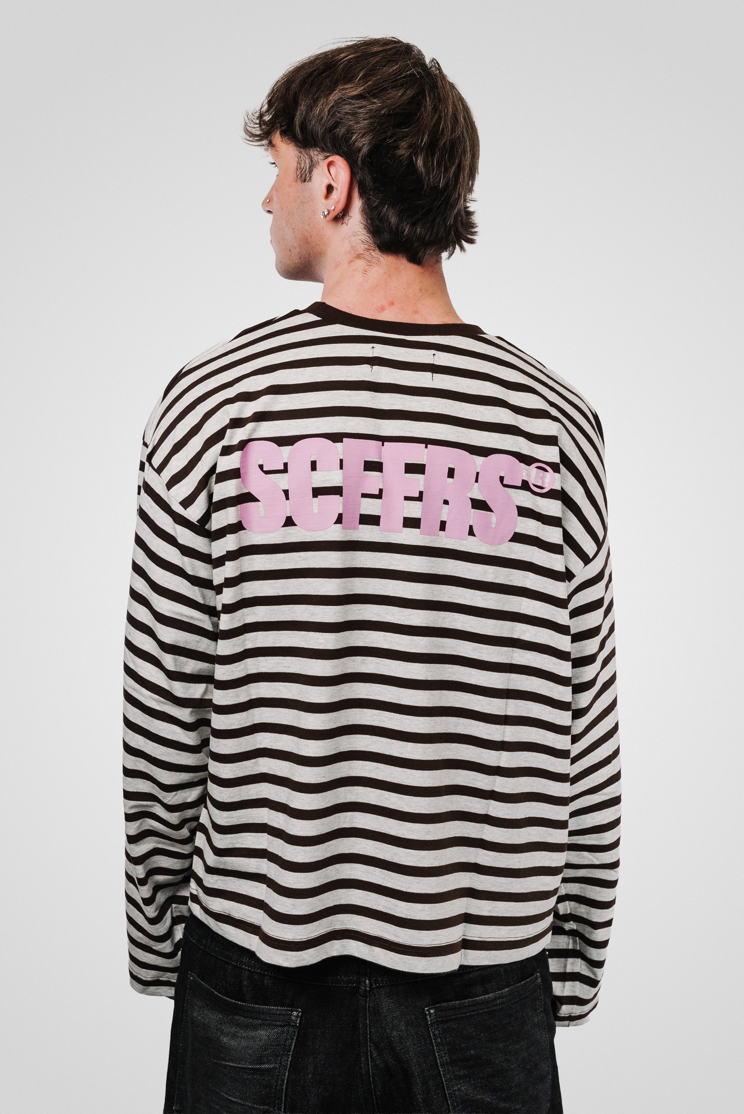NIY 26 BROWN LONGSLEEVE - SCUFFERS