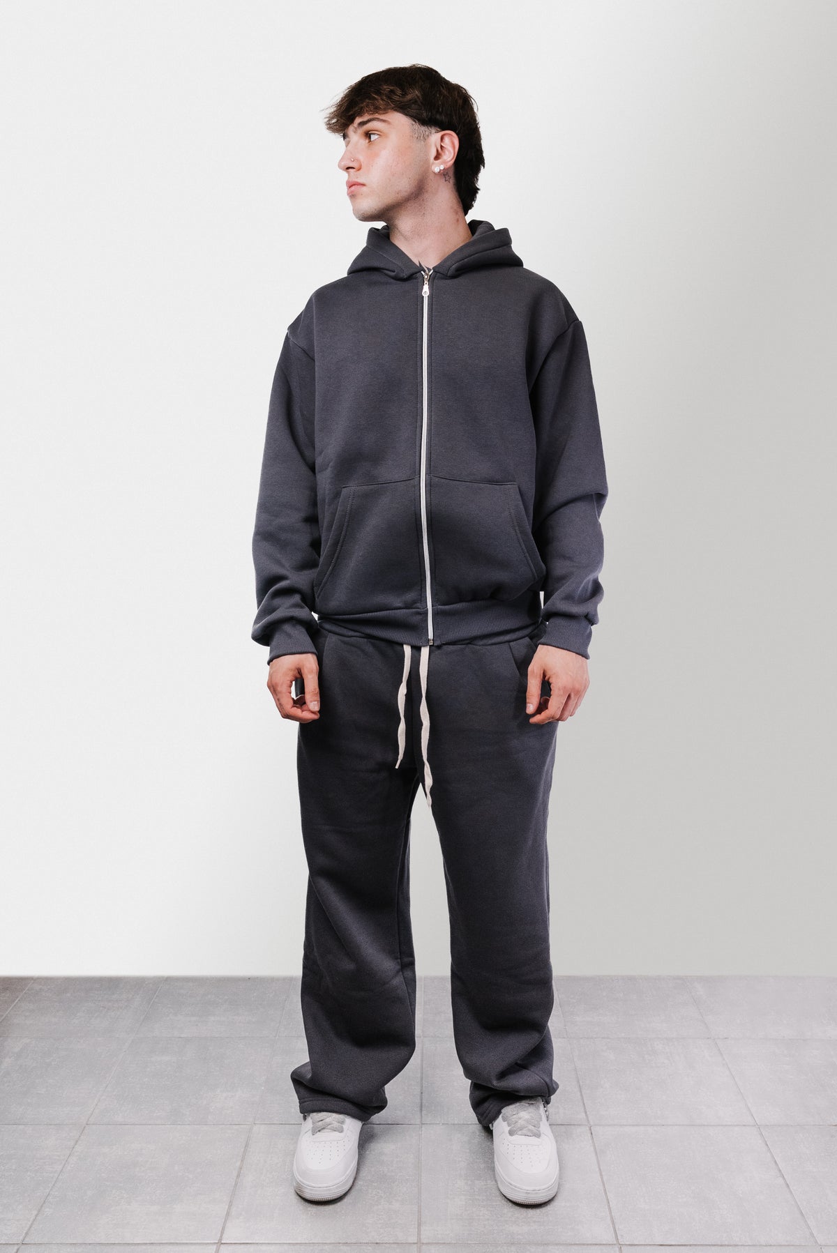 DARK GREY ZIP WINTER TRACKSUIT - Replacement Brand