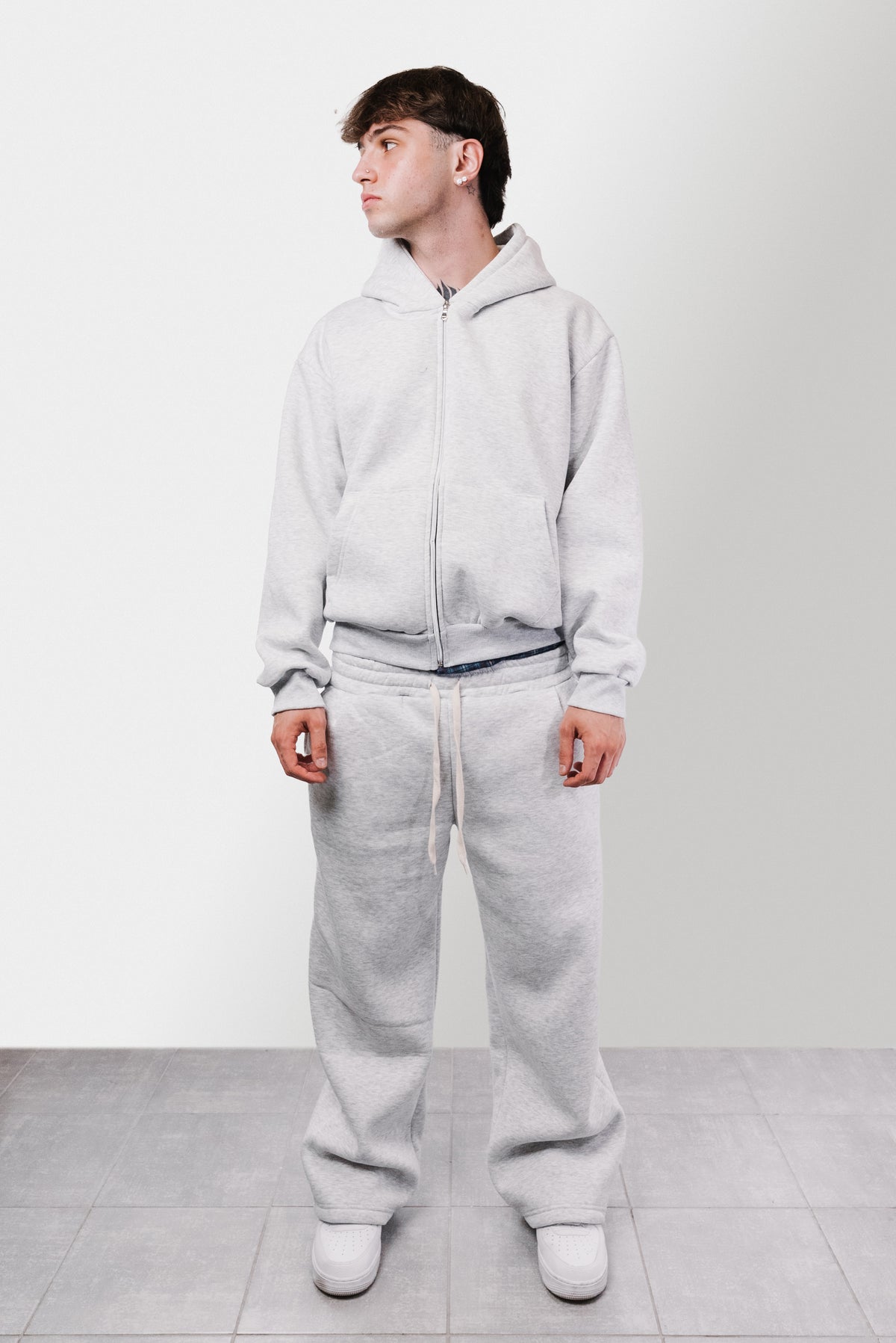 LIGHT ZIP GREY WINTER TRACKSUIT - Replacement Brand