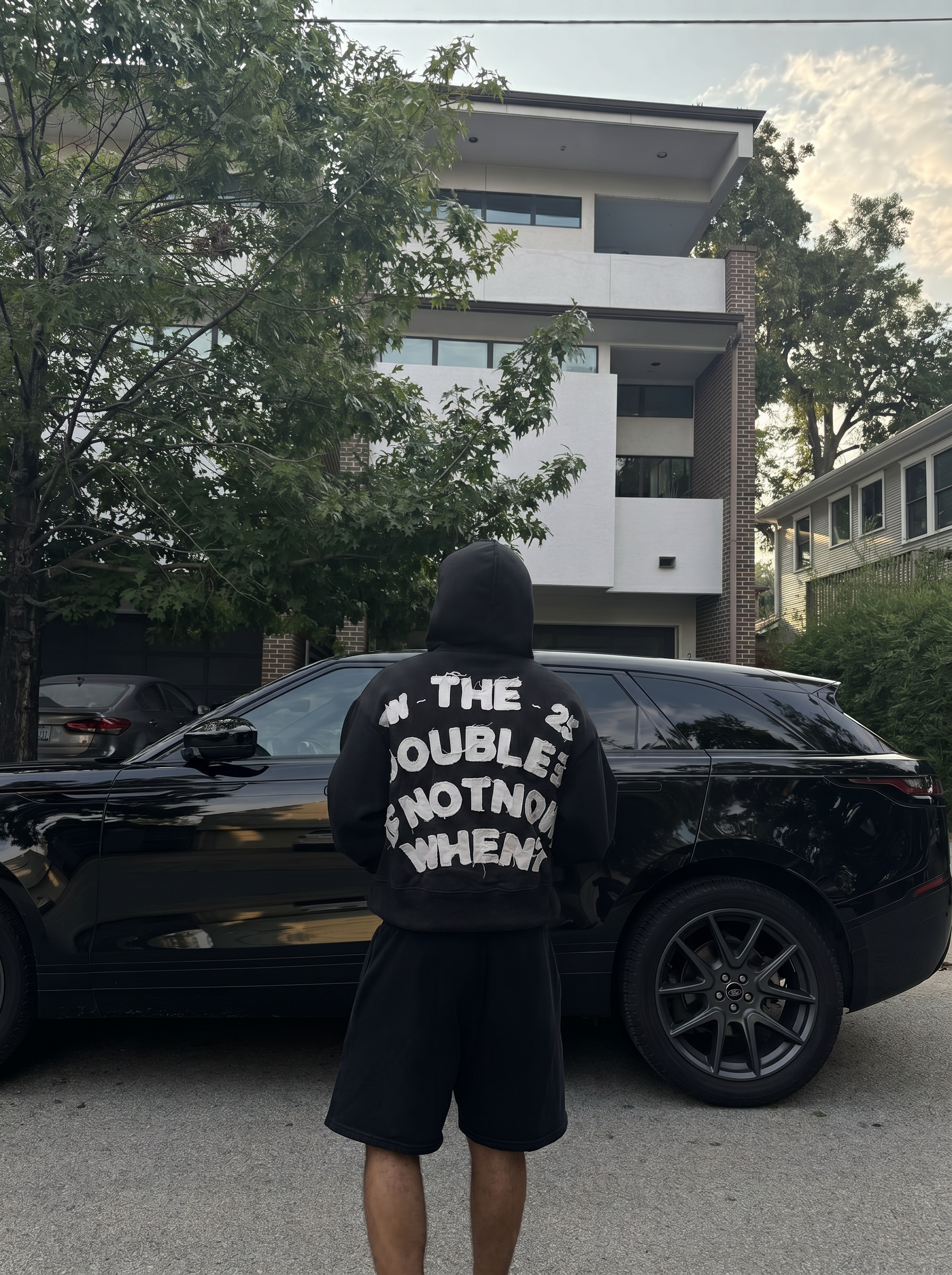 PATCH LOGO DARK GREY ZIP HOODIE - TheDoubleE