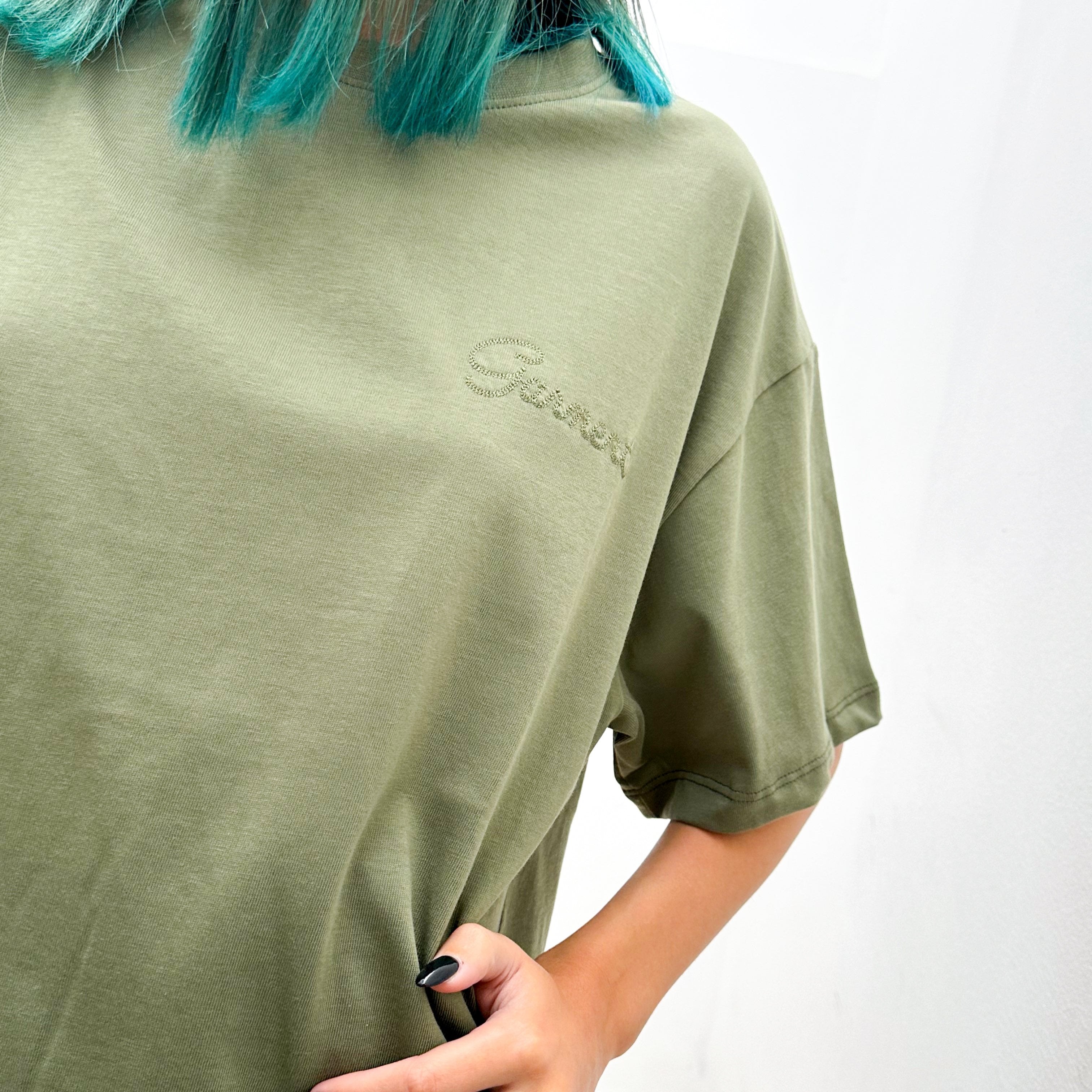 TEE OLIVE LOGO / Garment Workshop