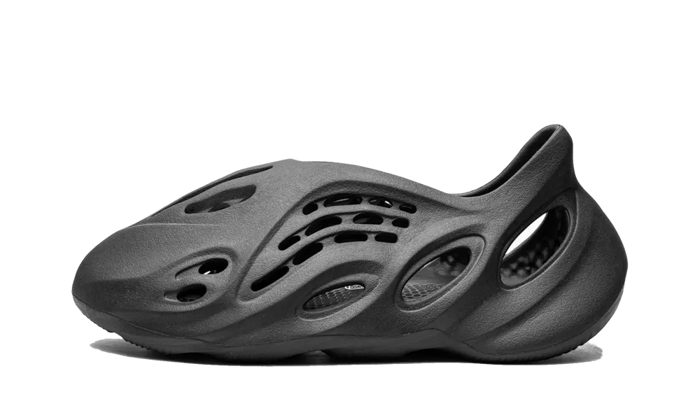 Yeezy foams carbon fiber hotsell
