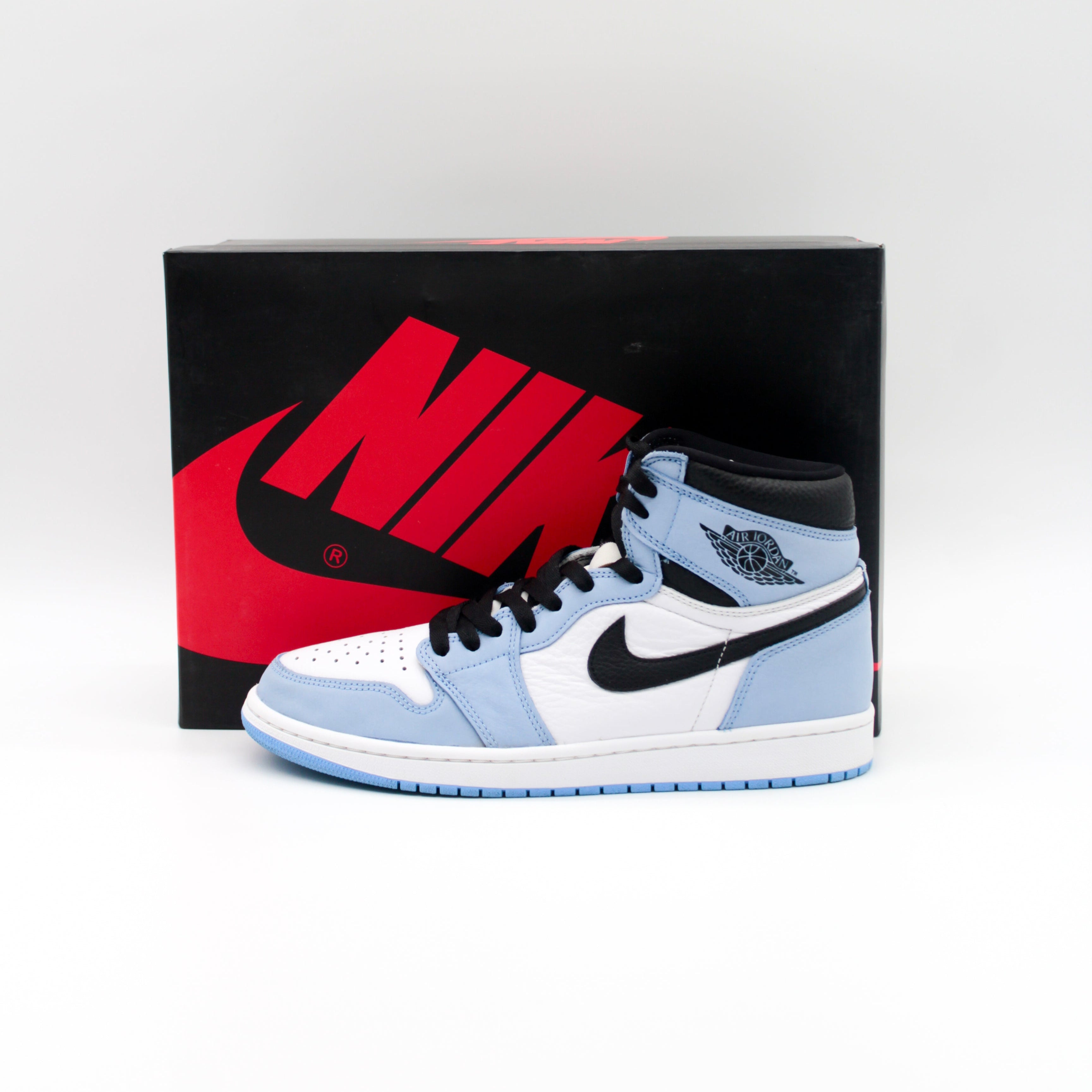SECONDHAND - AIR JORDAN 1 HIGH UNIVERSITY BLUE Size 44.5