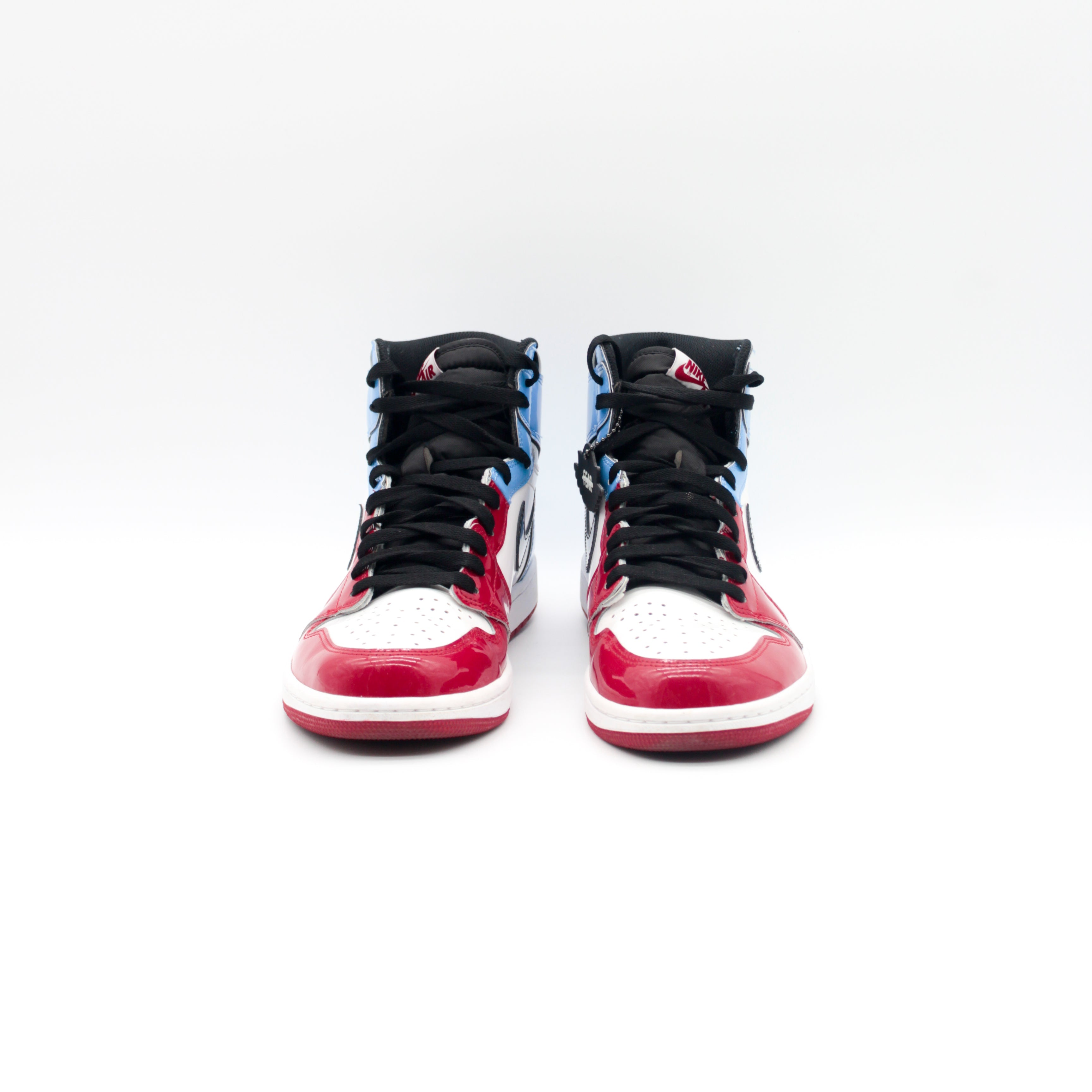 SECONDHAND - AIR JORDAN 1 HIGH FEARLESS CHICAGO UNC Size 44