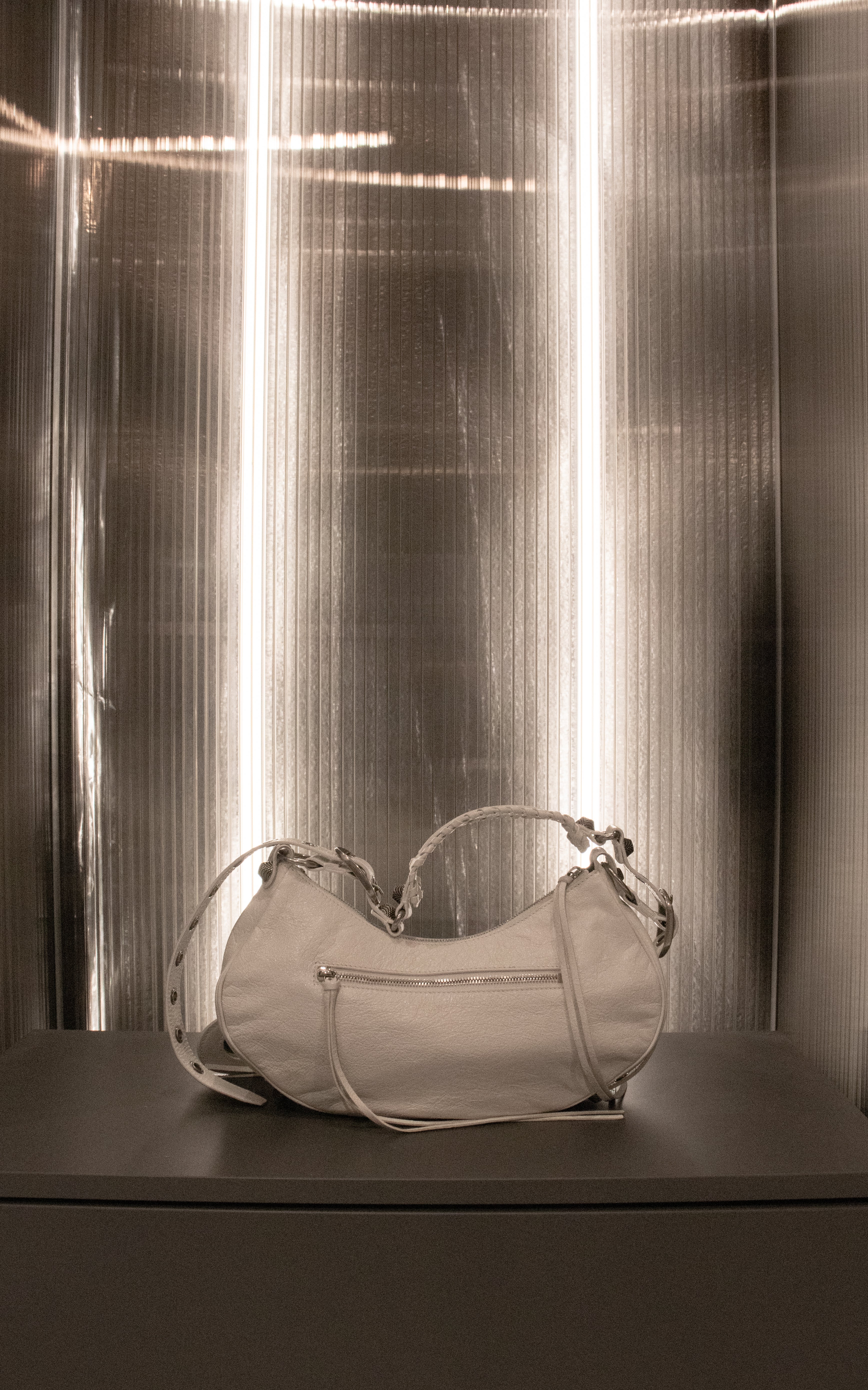 BALENCIAGA BORSA LE CAGOLE ARENA LAMB WHITE