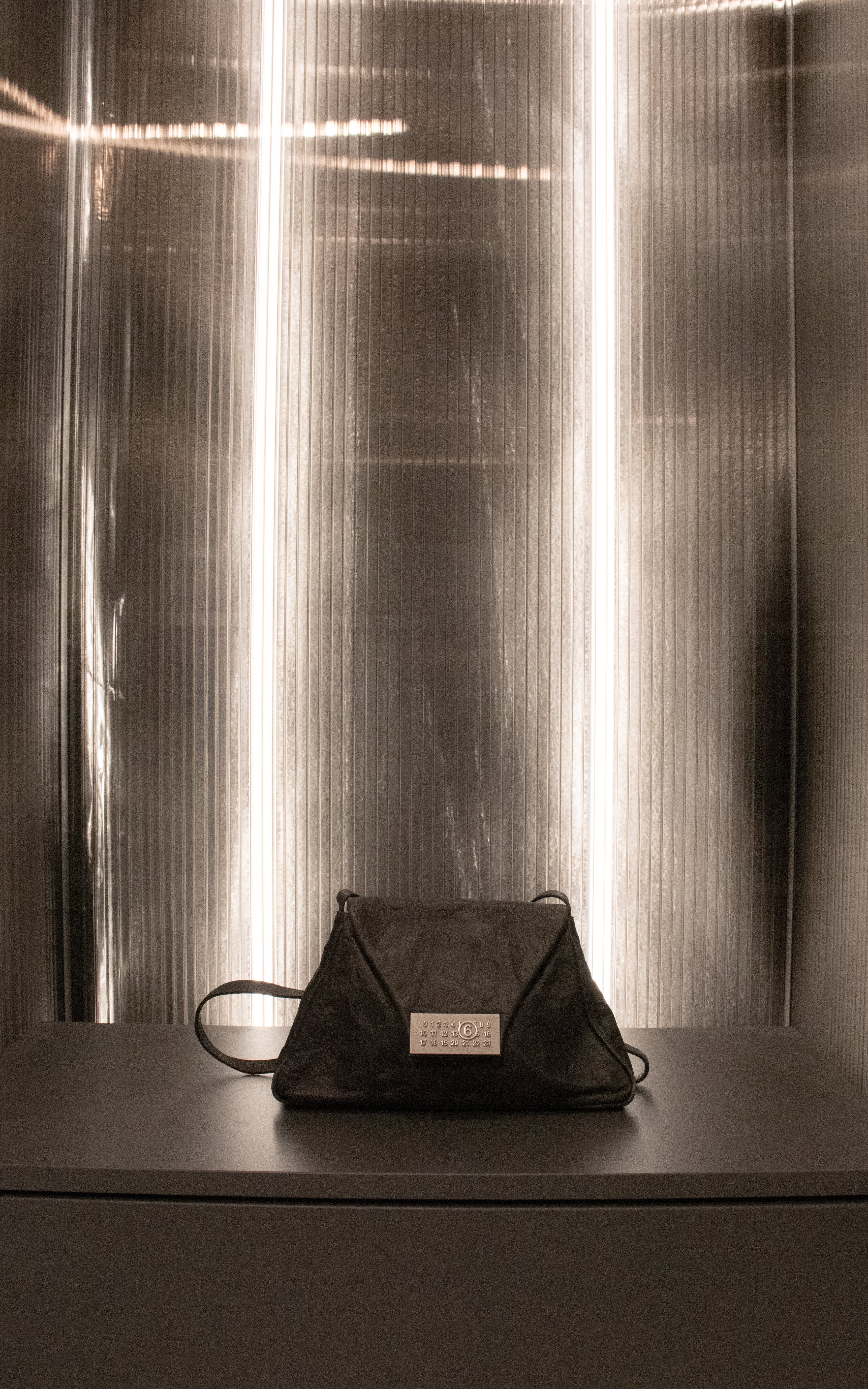 MM6 TRACOLLA NUMERIC DK GREY SMALL