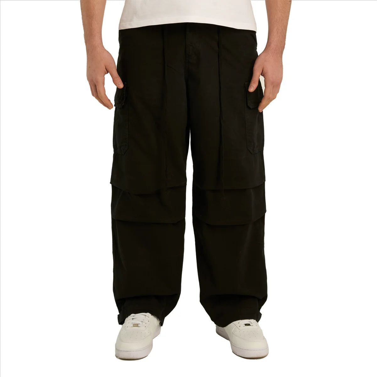 RIPSTOP PARACHUTE CARGO CHAOS BLACK / Garment Workshop