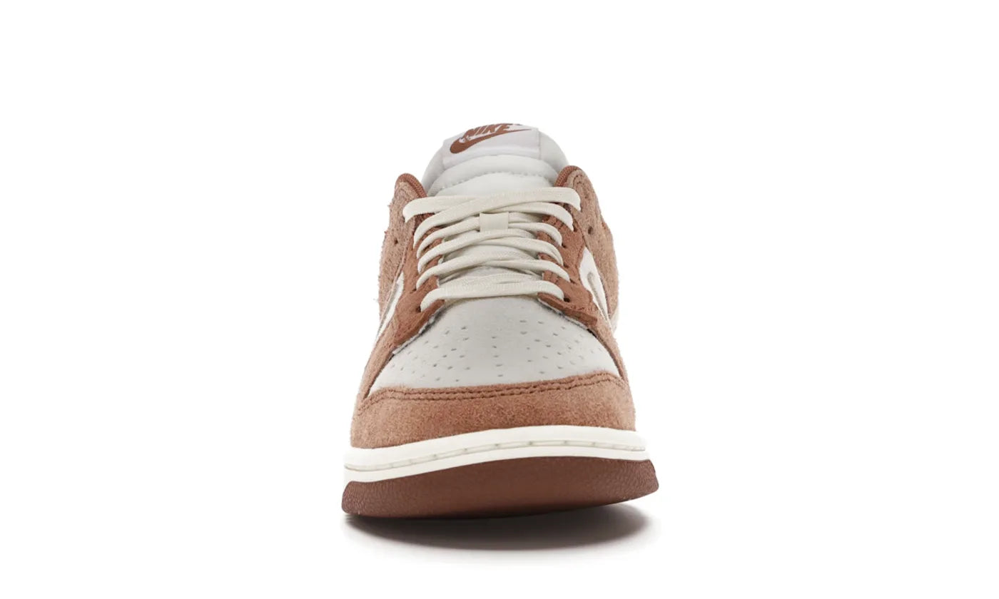 NIKE DUNK LOW MEDIUM CURRY
